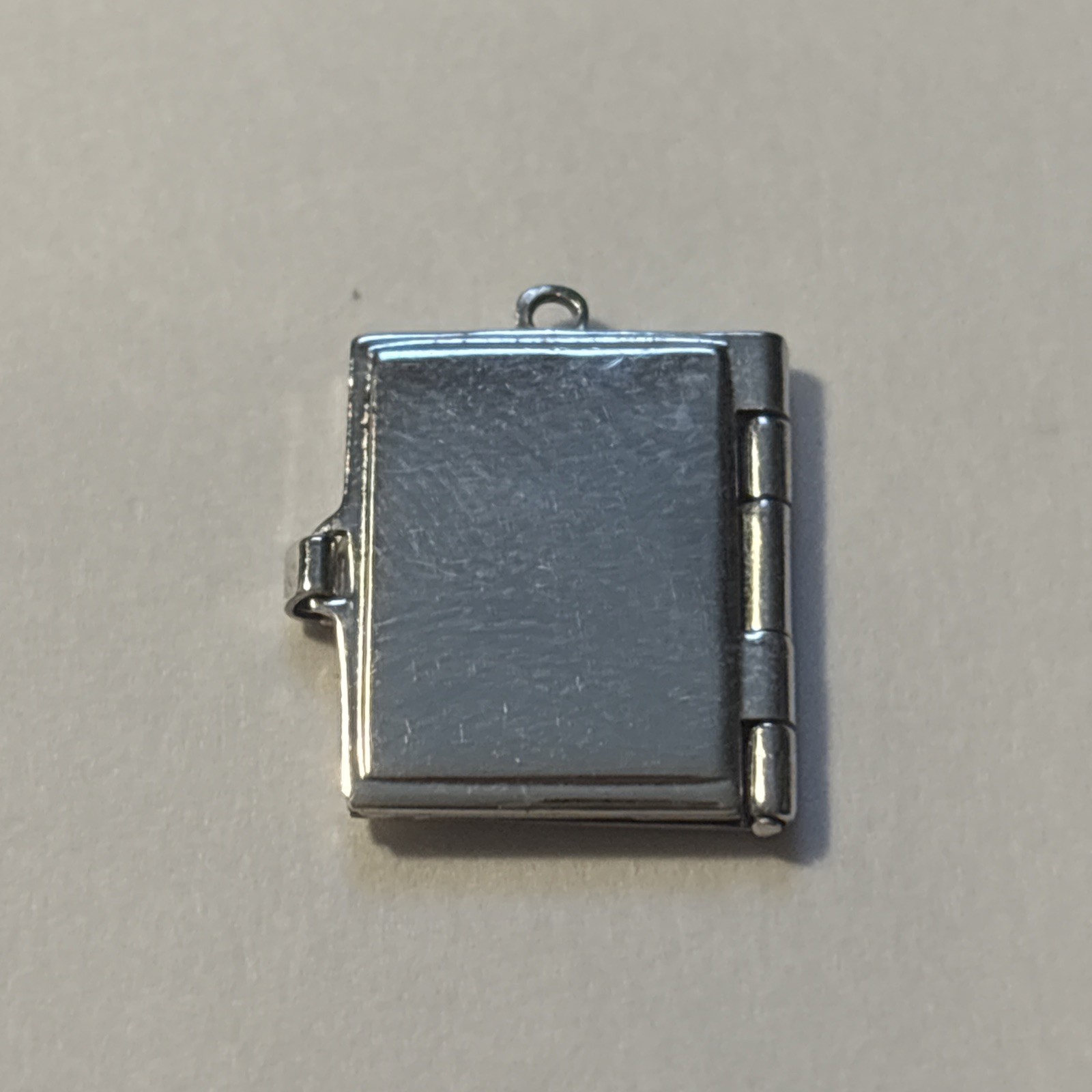 Vintage Sterling Silver Medical Library Book Charm Opens 1967-1972 – 2.68 Grams