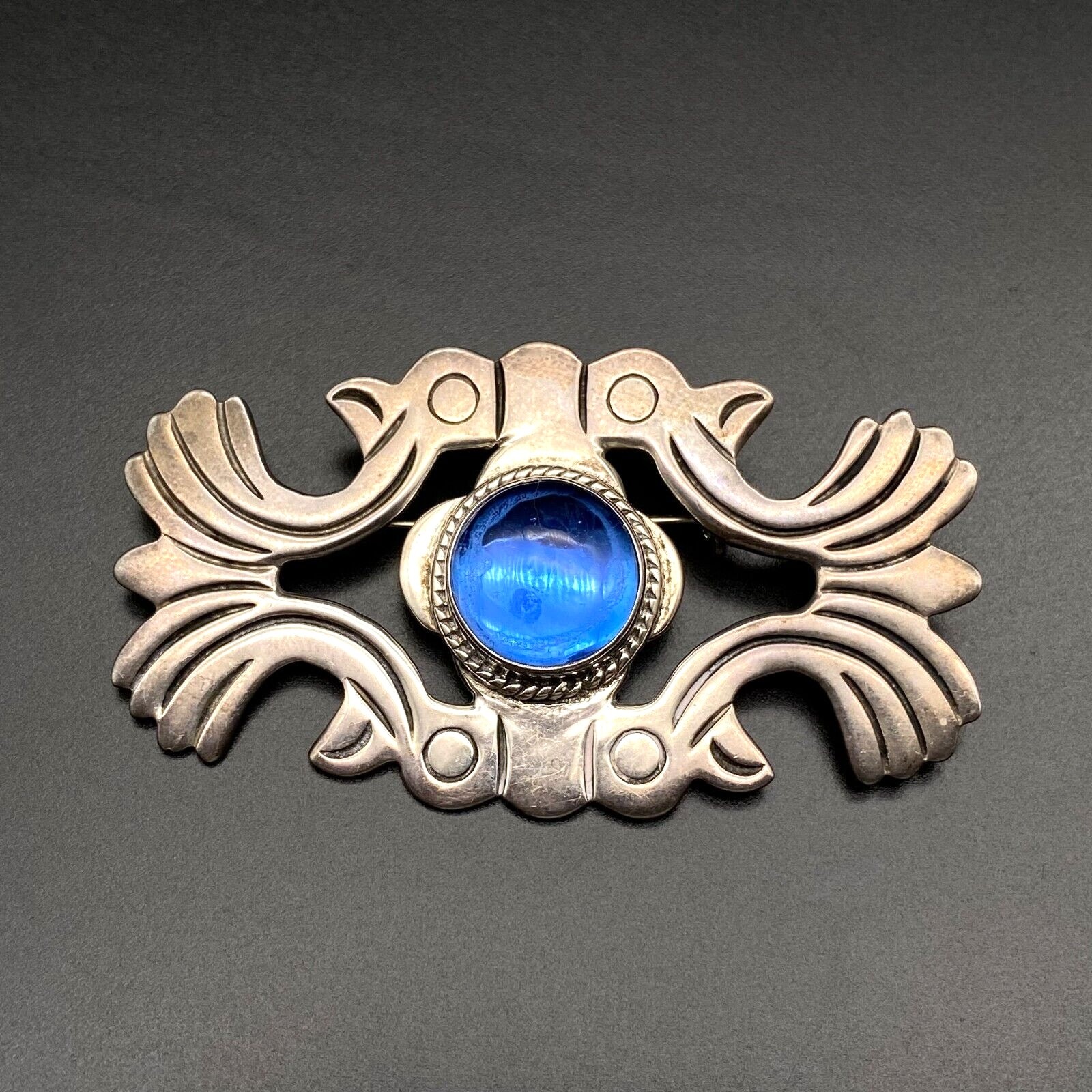 Vintage Mexico Icuala Blue Glass Sterling Silver Pin Brooch