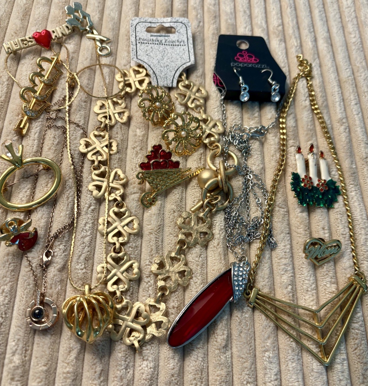 5oz. Vintage To Modern Fashion Jewelry Lot Crafting Costume