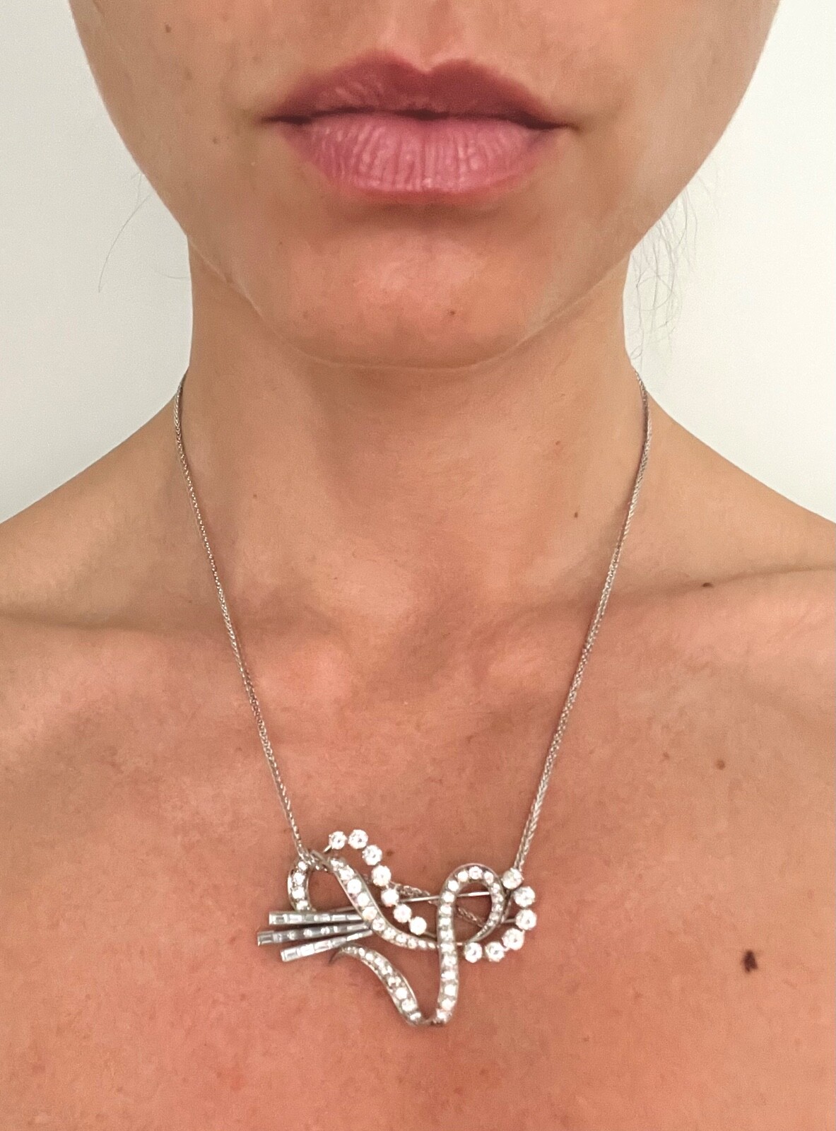 VINTAGE BROOCH / PENDANT PLAT, 5.05 CARAT VVS-VS DIAMONDS, APPR. RET USD $13,000
