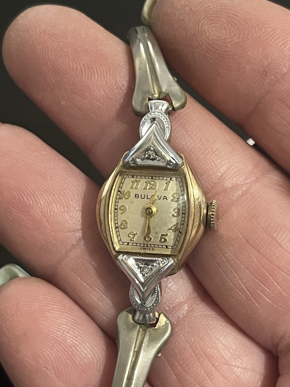 Vintage 1950s Bulova Ladies Mechanical Watch – 10 Kt Gold Filled Running Works