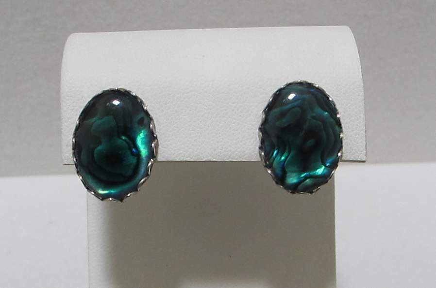 Vtg Vivid Iridescent Green Lucite (& Abalone?) Silver Tone Oval Post Pierced Ear