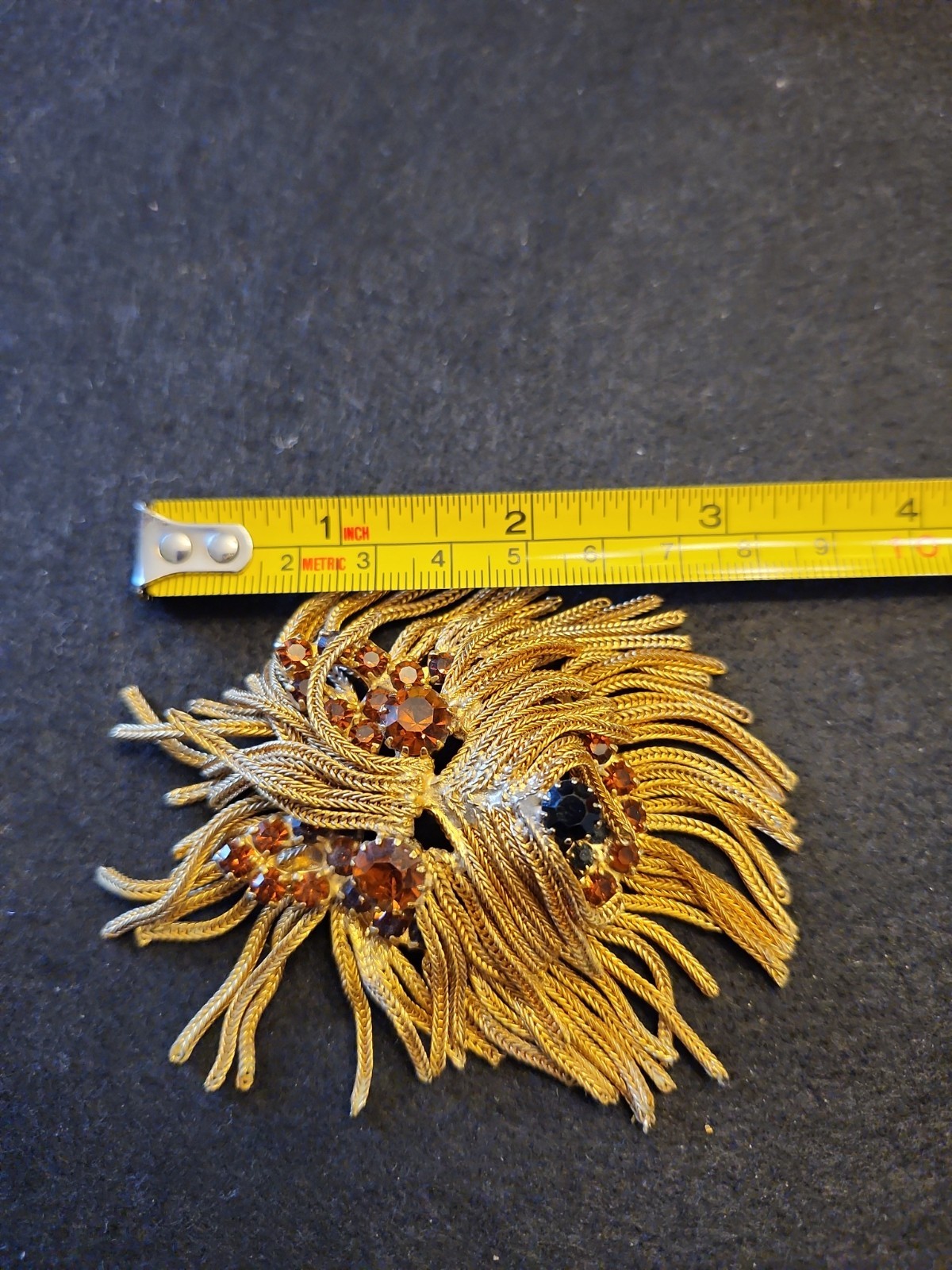 Dominic De Tora Vintage Women’s Brooch Pin/pendant Shaggy Dog