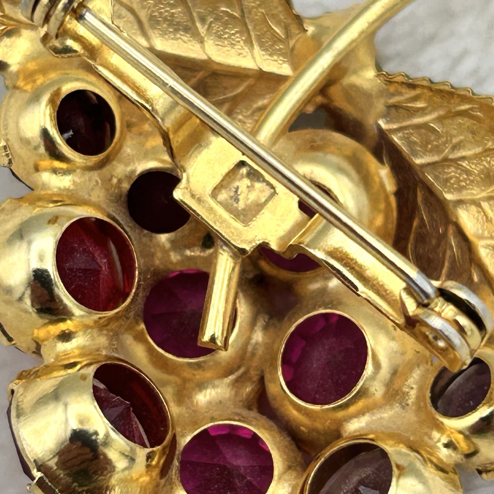 Vintage Grape Vine Leaves Fuchsia Red Rhinestones Enamel Vintage Gold Brooch 2”