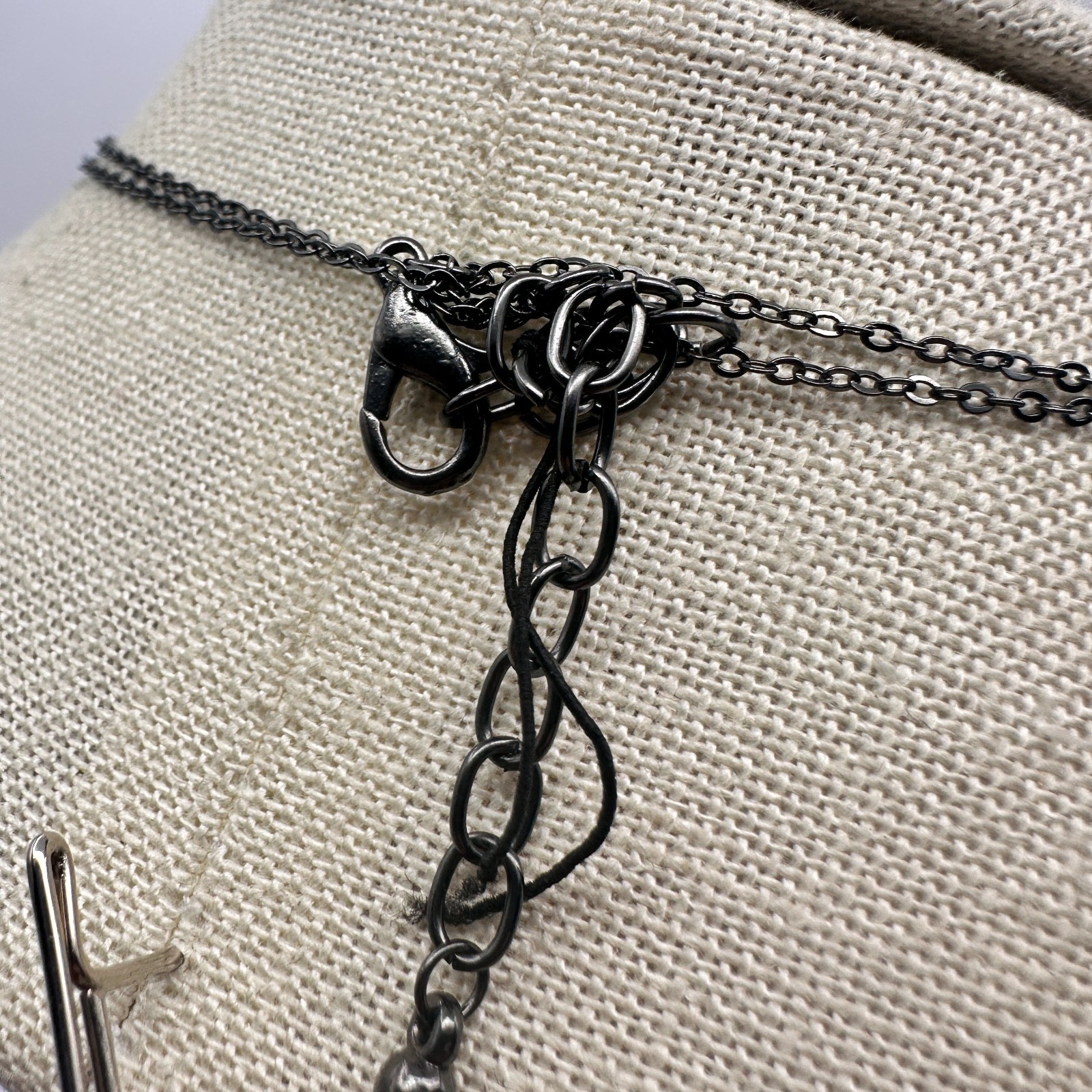 Vintage 90s Black Layered Chain Circle Ring Pendant Statement Necklace Jewelry