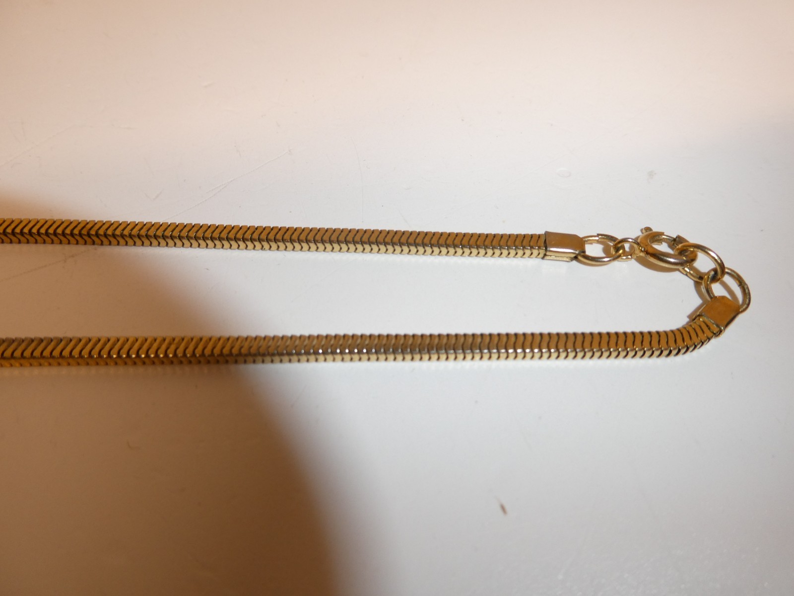 VTG Caravelle 24″ Necklace Pendant Watch Women Gold Tone Square Case Manual Wind