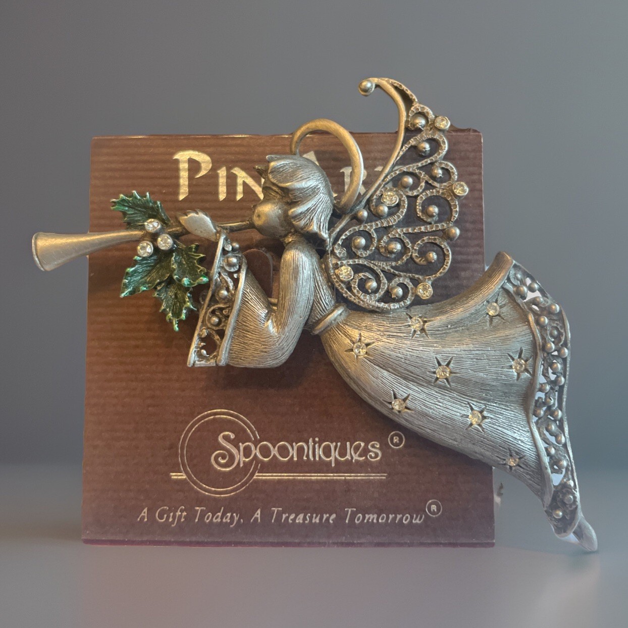 Vintage PewterTone SIGNED JJ TRUMPTING ANGEL BROOCH Horn Rhinestone & Holly R34