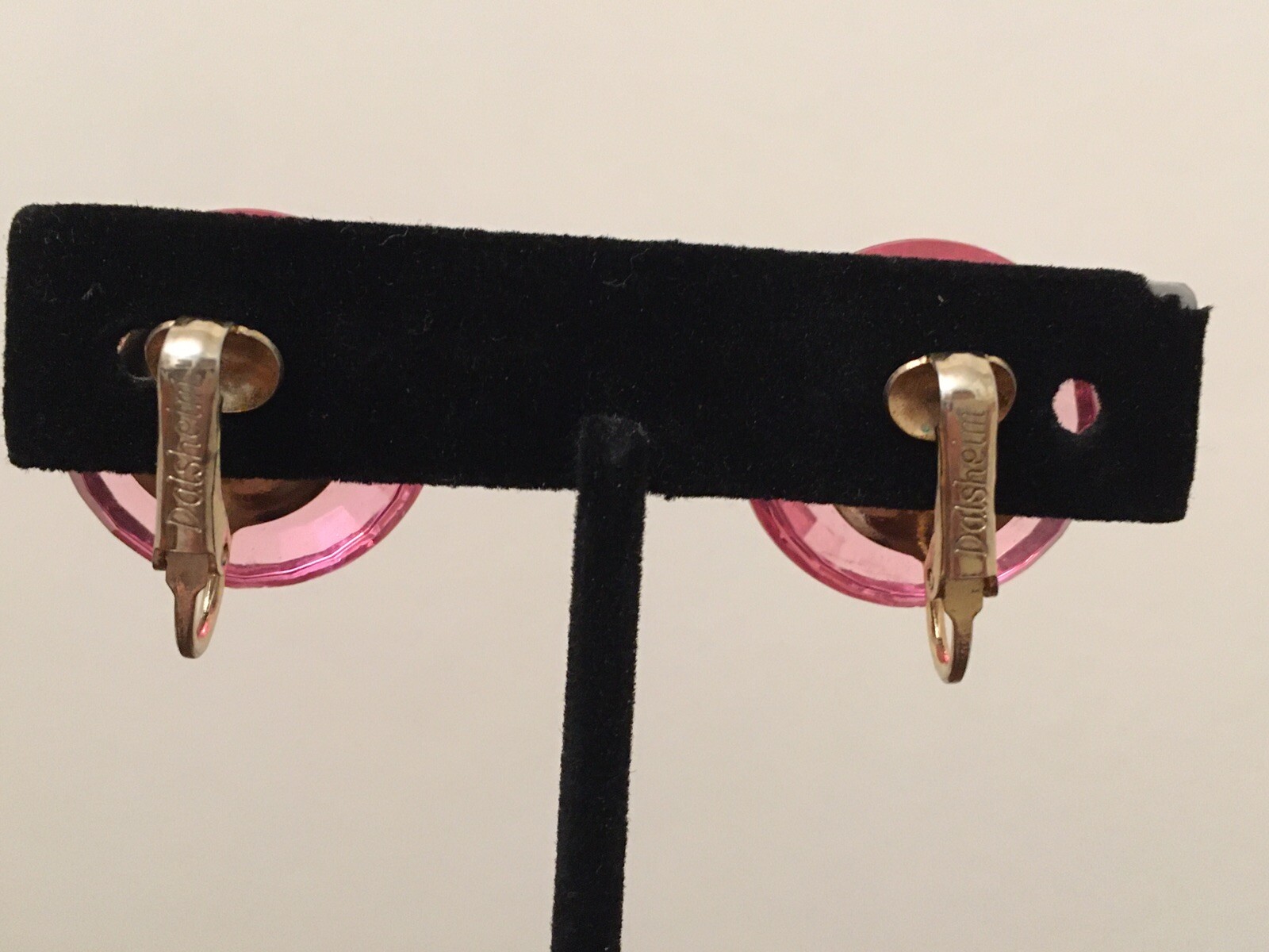 Vintage Dalshelm Earrings Pink Acrylic Plastic Faceted Gem Gold Tone Clip Ons