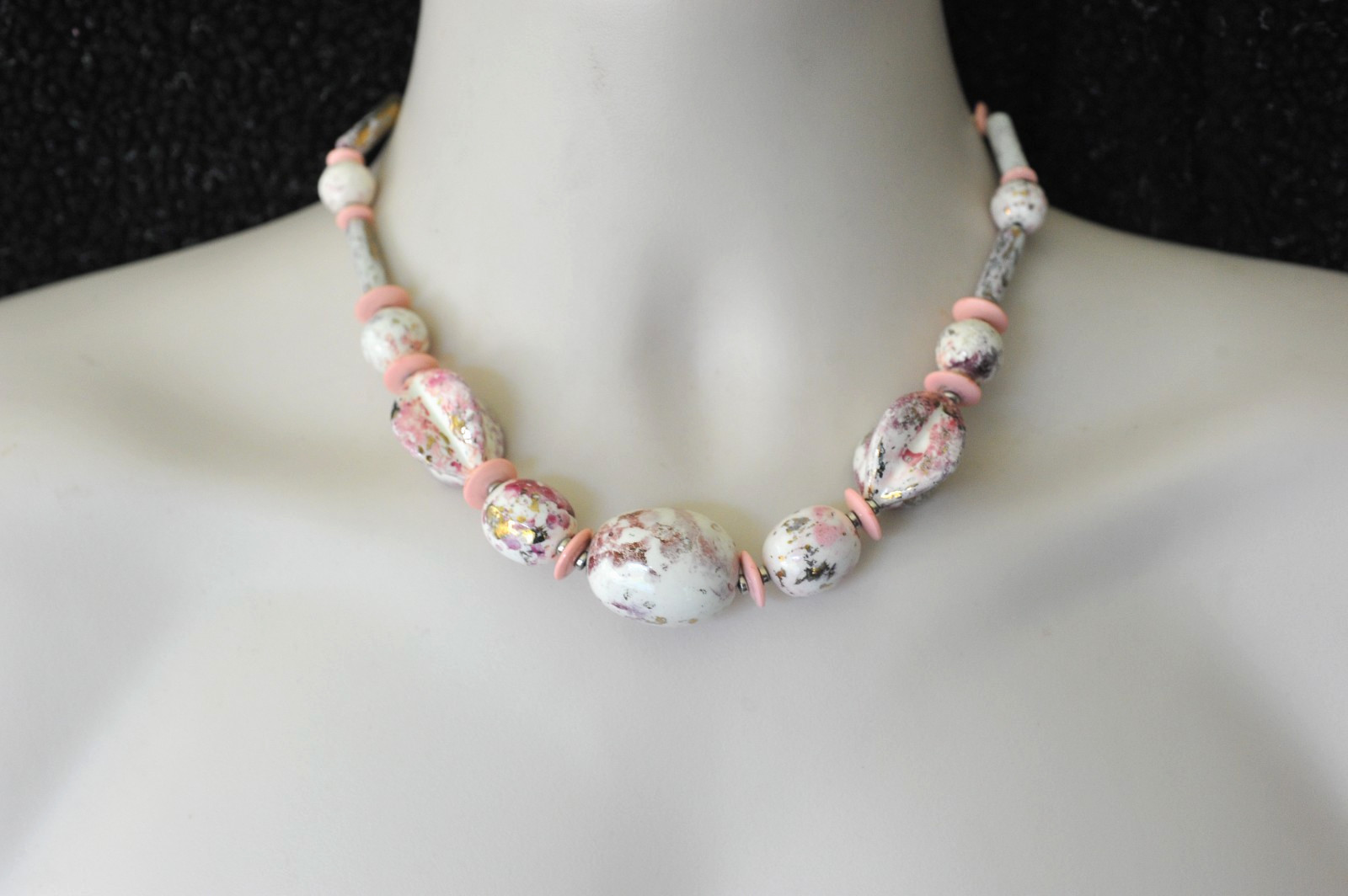 Necklace signed romantic cottage core ceramic hand painted pink ivory gold 18″