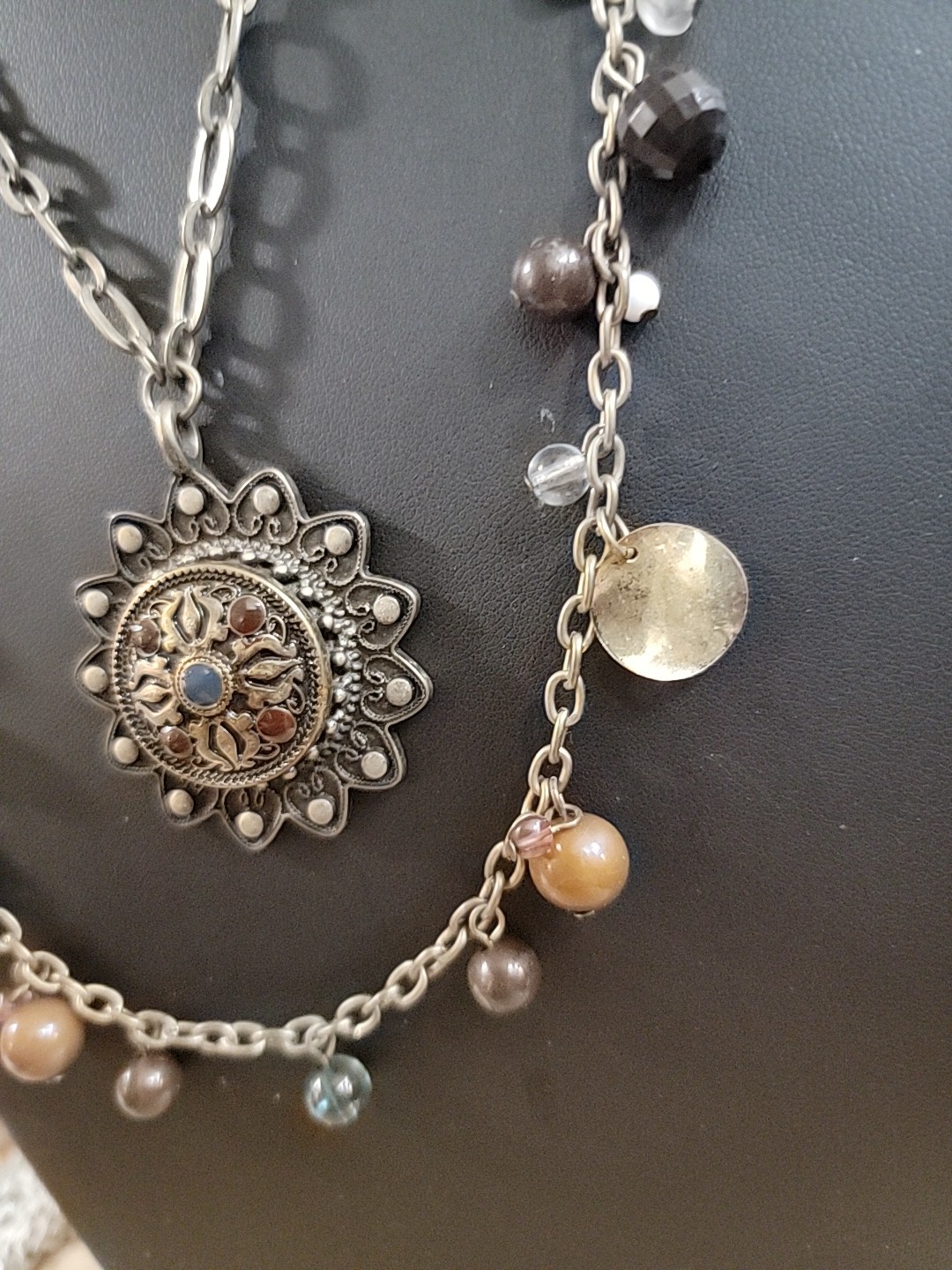 Vtg Dome Ornate Brass Work Bezel Set Stone 3D Center V Necklace Chain Bead Tier
