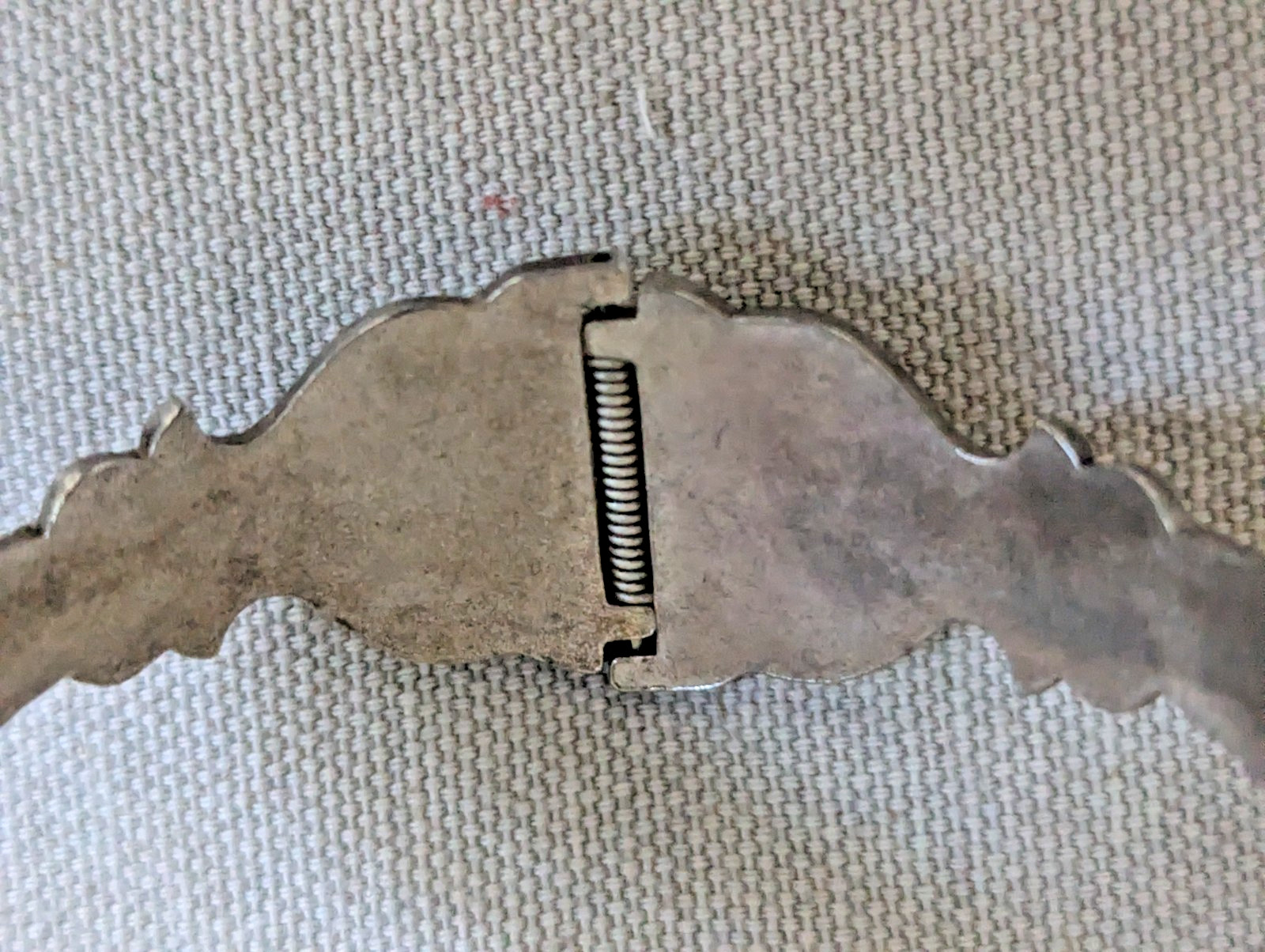 Vintage Spero Serpentine Hinged Silver Tone Bracelet