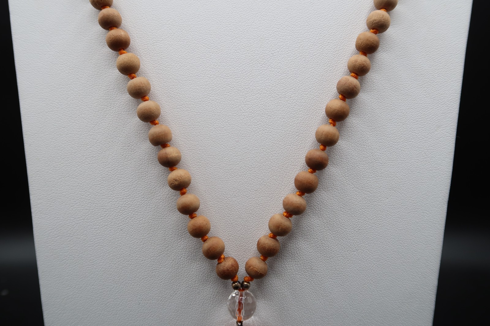 Vtg Hand Knot Strung Wood Bead Carnelian Agate Pendant Necklace Blooming Lotus