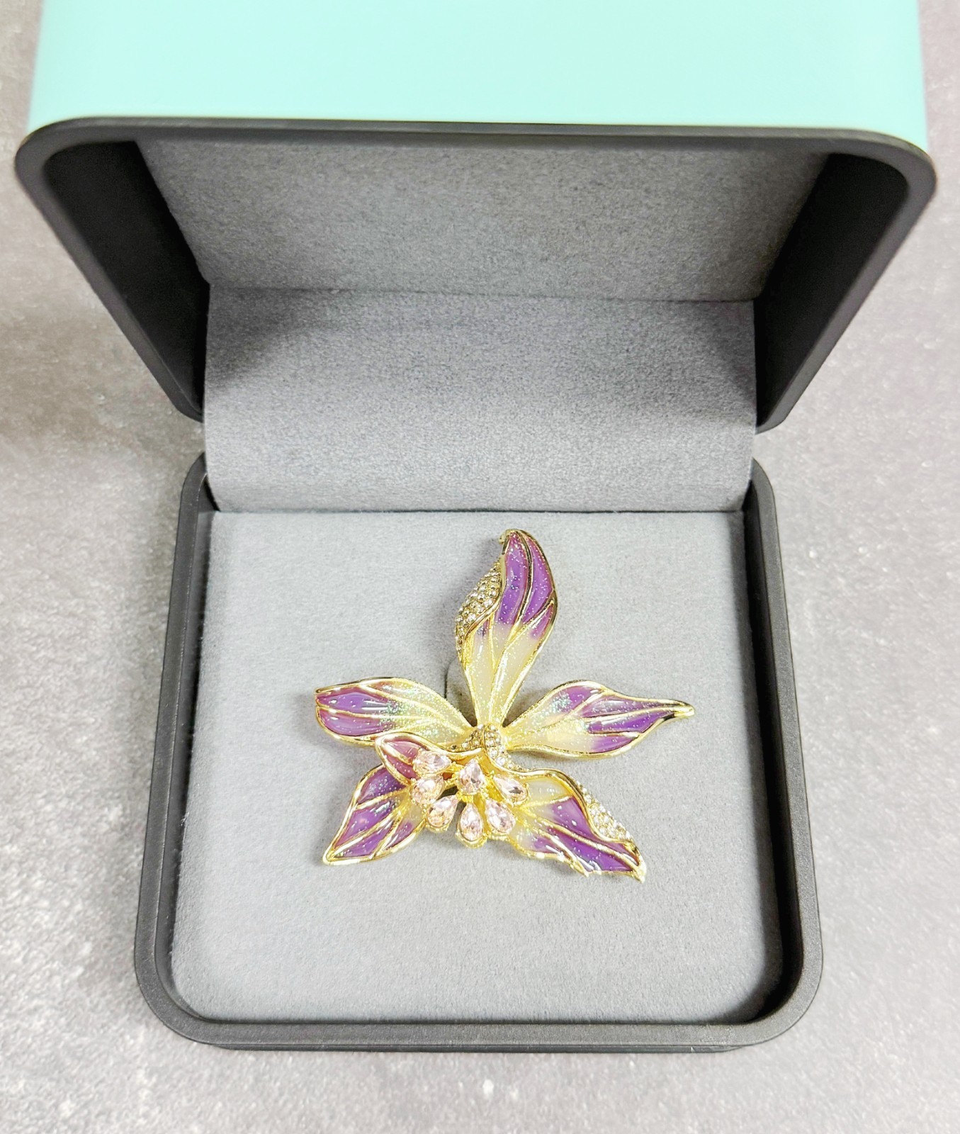 Orchid flower brooch, Statement brooch, pink crystal brooch, Hat brooch pin
