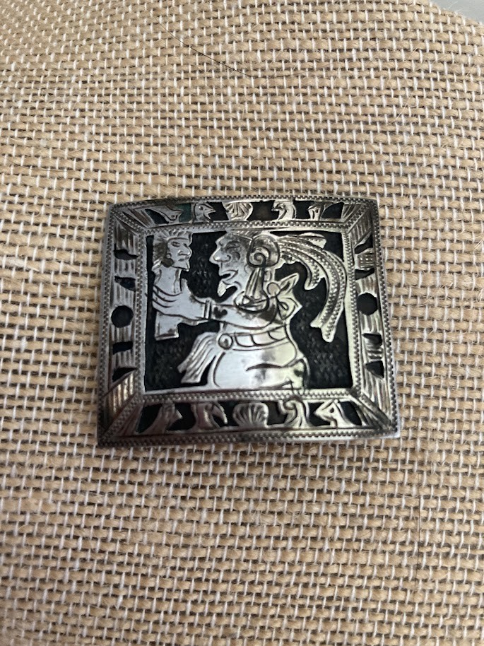 Vintage Mexican Guatemala Inca Brooch Pin Unique Closure Unmarked Nonmagnetic