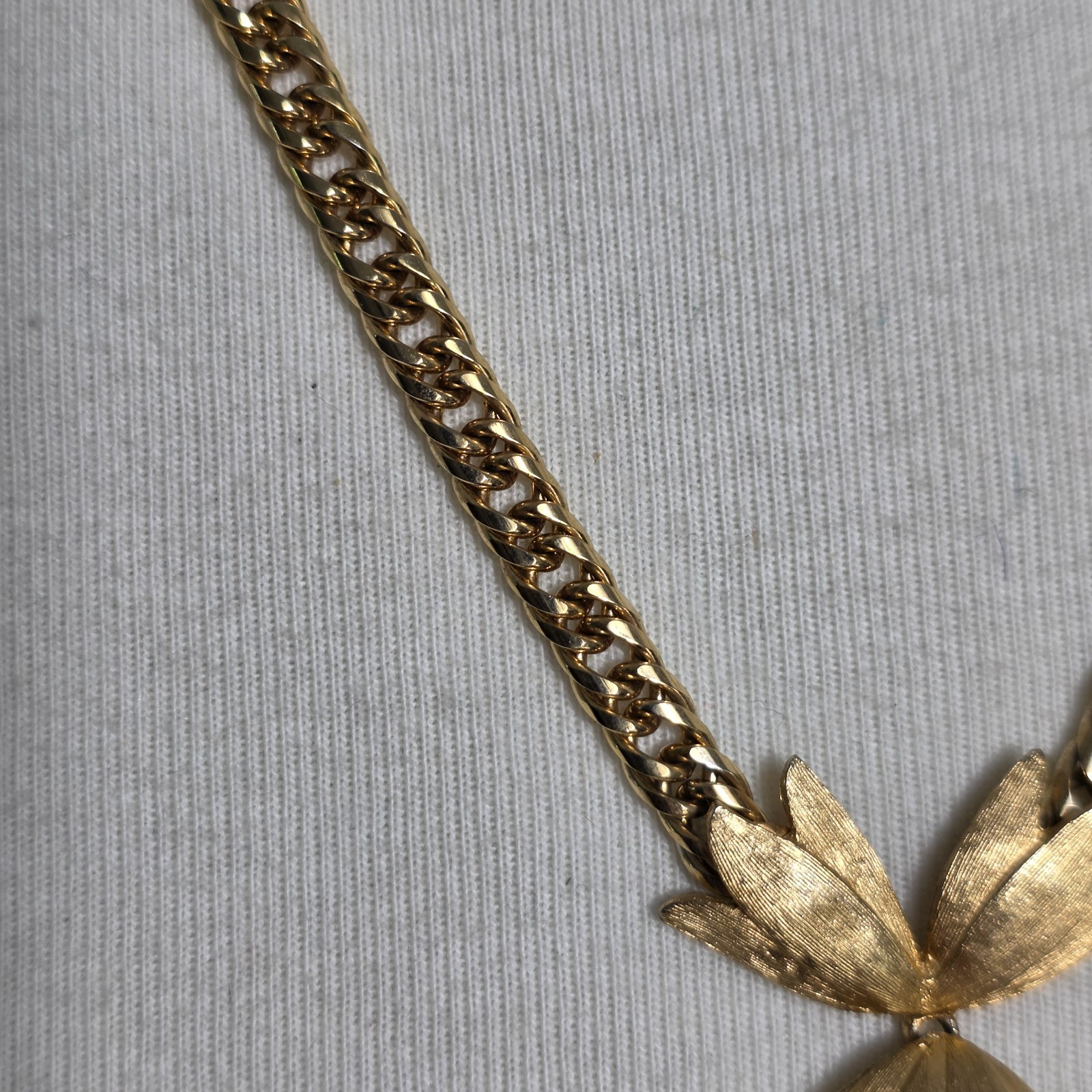 Vintage Gold-Tone Cascading Grape Cluster Necklace Clear Crystal Rhinestones
