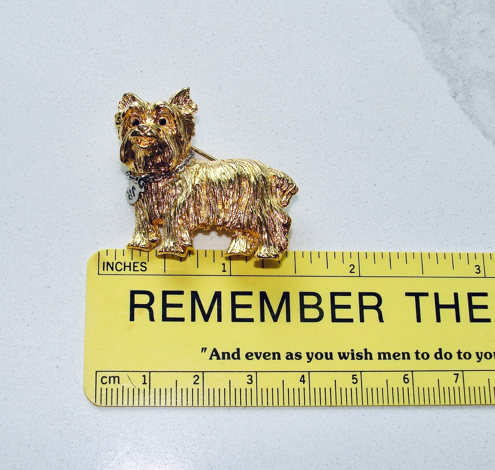 Vintage JOAN RIVERS Yorkie TERRIER DOG Brooch PIN Set With Chain GOLD TONE
