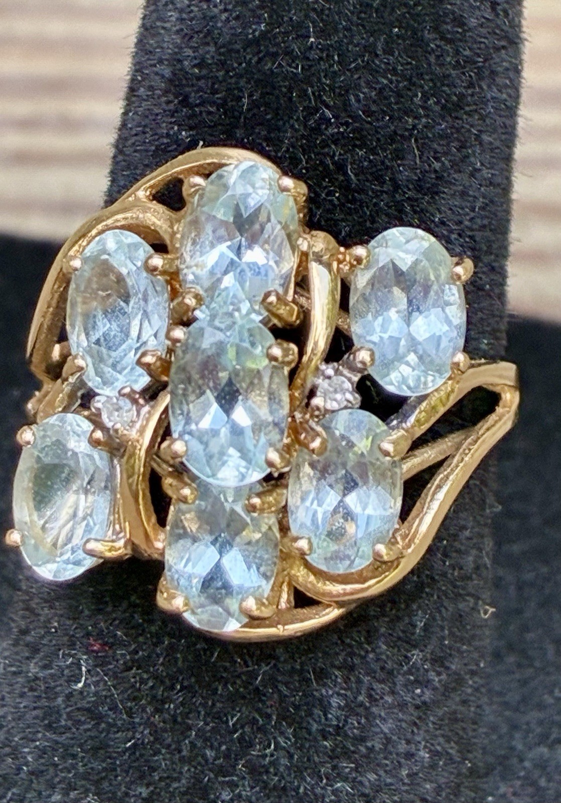 Vintage 10k Aquamarine Diamond Chips Ring Sz 6
