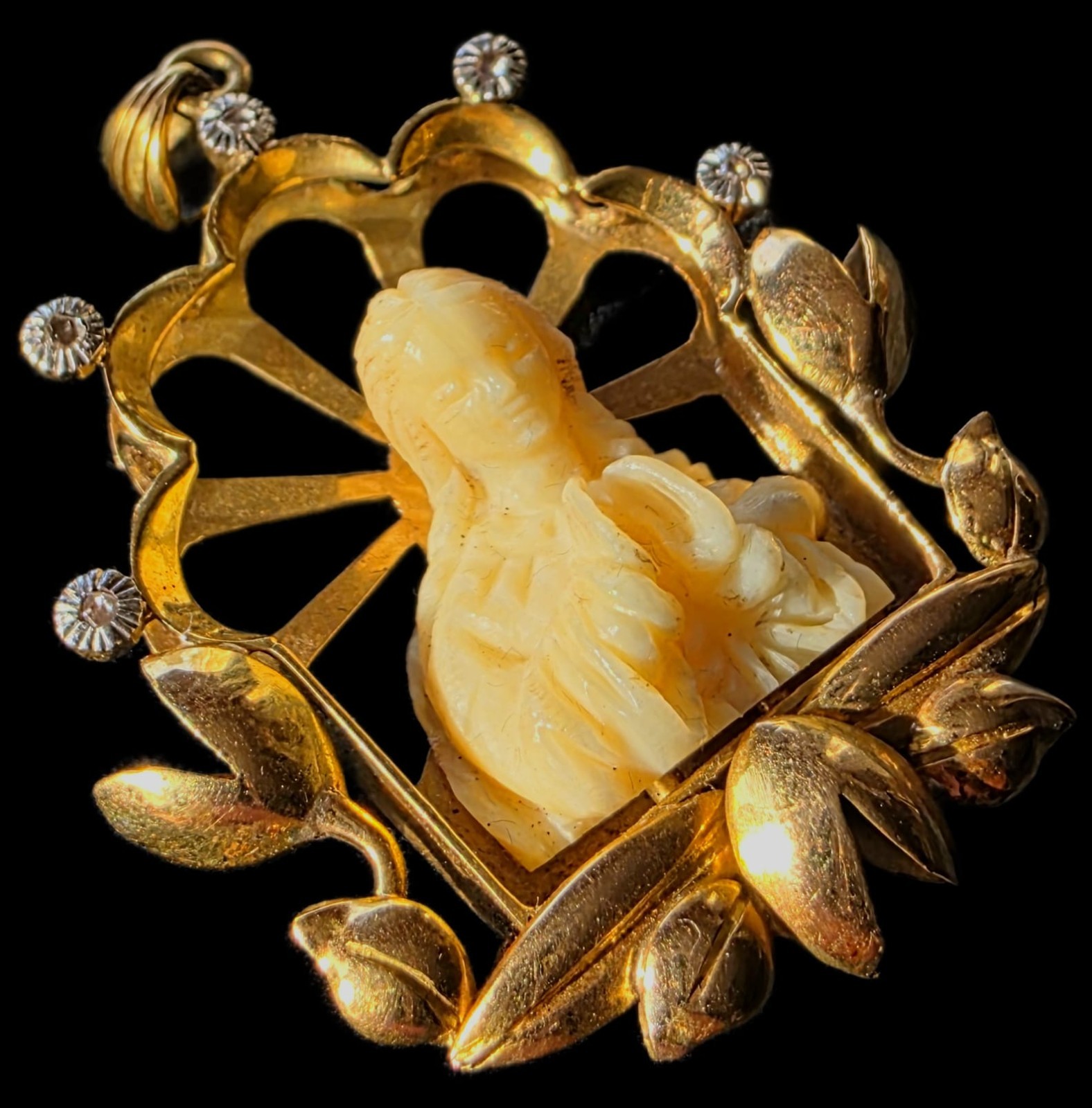 Fine Antique 18K 18CT Art Deco Gold Religious European Virgen Mary Pendant