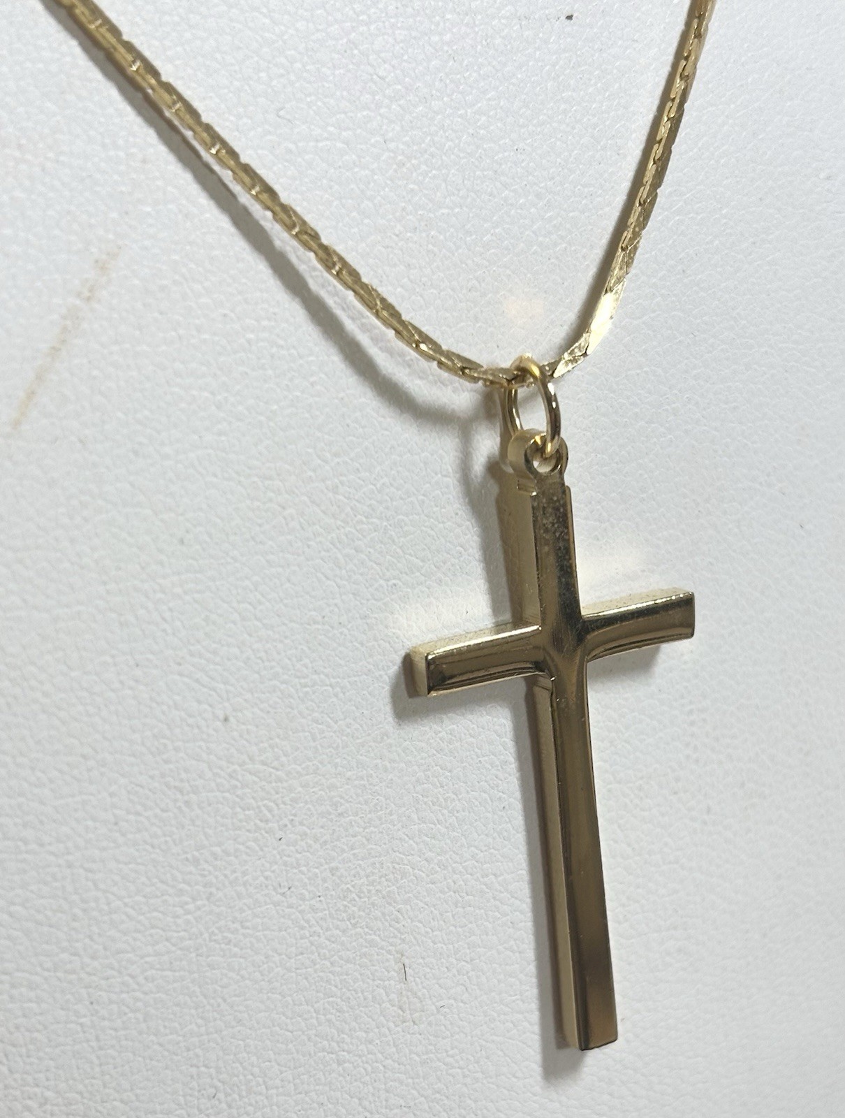 Vintage New Old Stock Yellow Gold Plate Cross Necklace 18” 3/4” x 1 1/2”