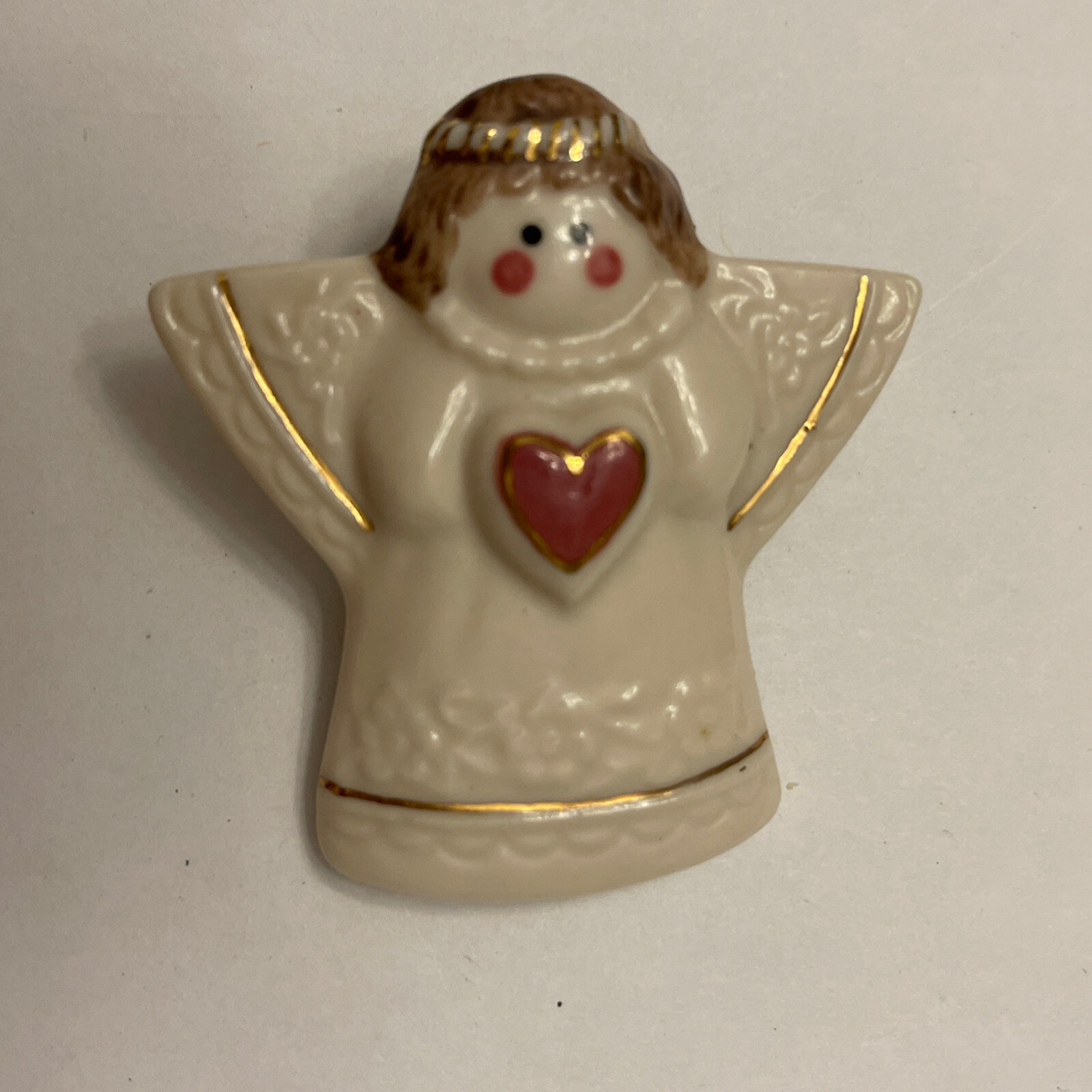 1996 Hearts & Flowers Porcelain Angel Pin Brooch 2” Christmas