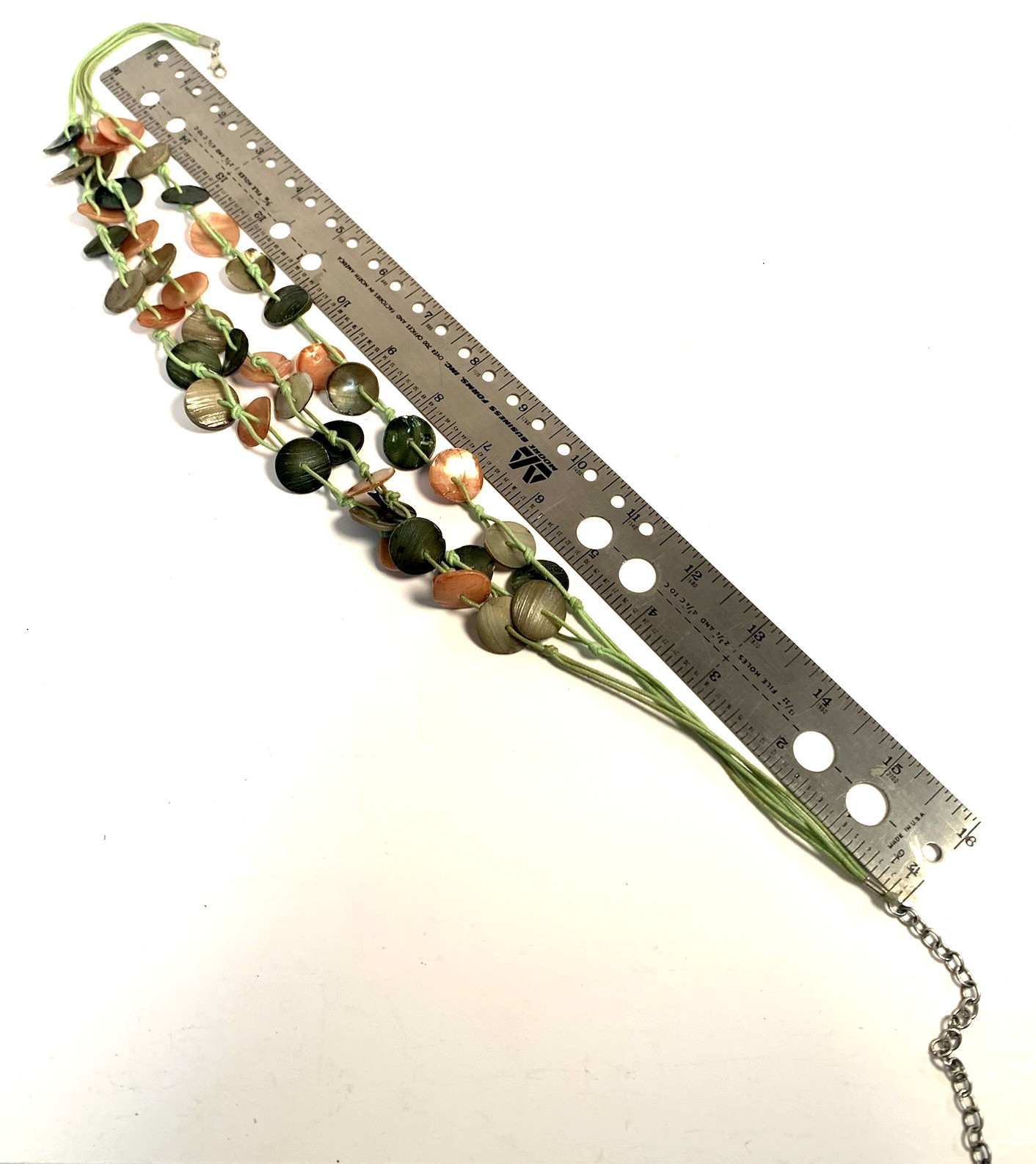 Vtg Boho Shell Disc Necklace Coastal Grandma Green Peach Beach Y2K 22″ Cord
