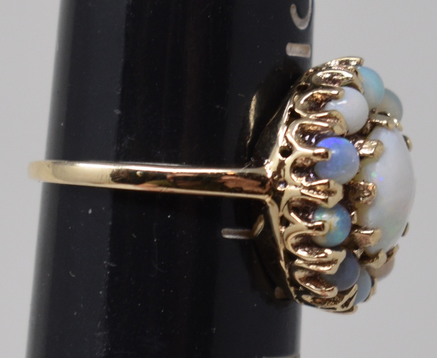 Vintage 10k Solid Yellow Gold Opal Cluster Halo Basket Setting Ring sz. 5.75