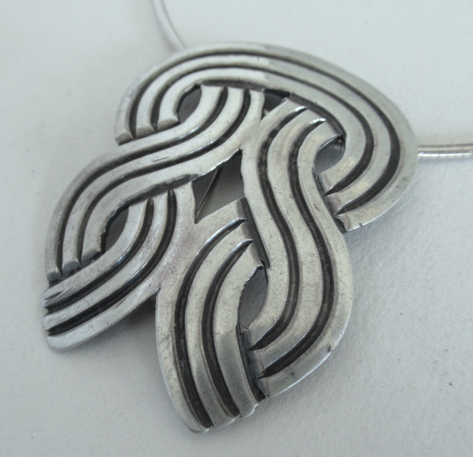VINTAGE LOS CASTILLO MEXICO STERLING BROOCH PENDANT NECKLACE, 2.30″ PEND, 42 GRM