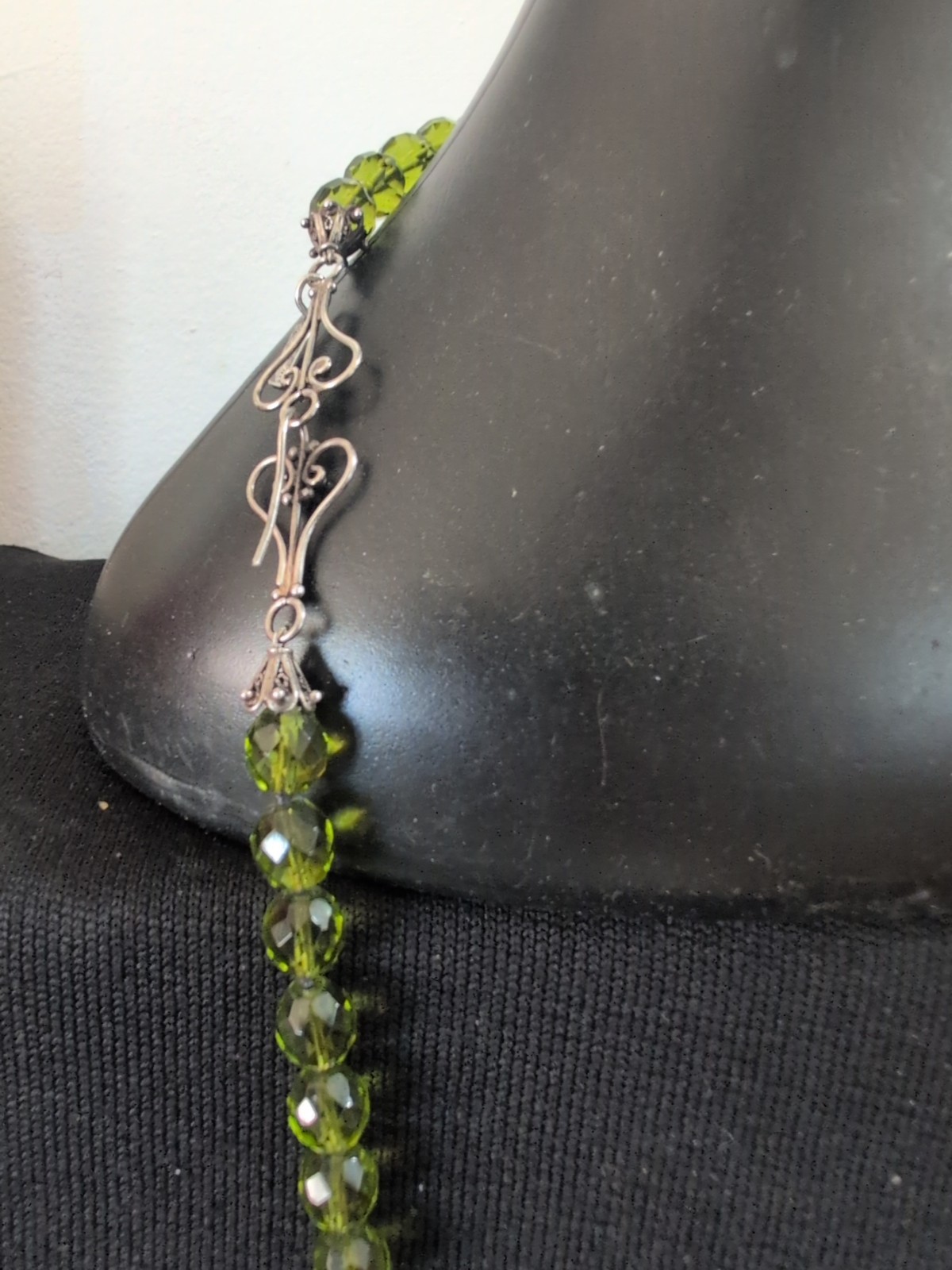 16″ Vtg Green Glass Beaded Necklace Flower Clasp Morocco