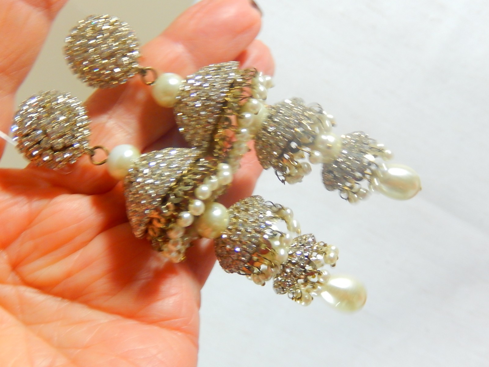 AMAZING 60s VTG DECO RHINESTONE FAUX PEARL 3 TIER CHANDELIER EARRINGS RUNWAY