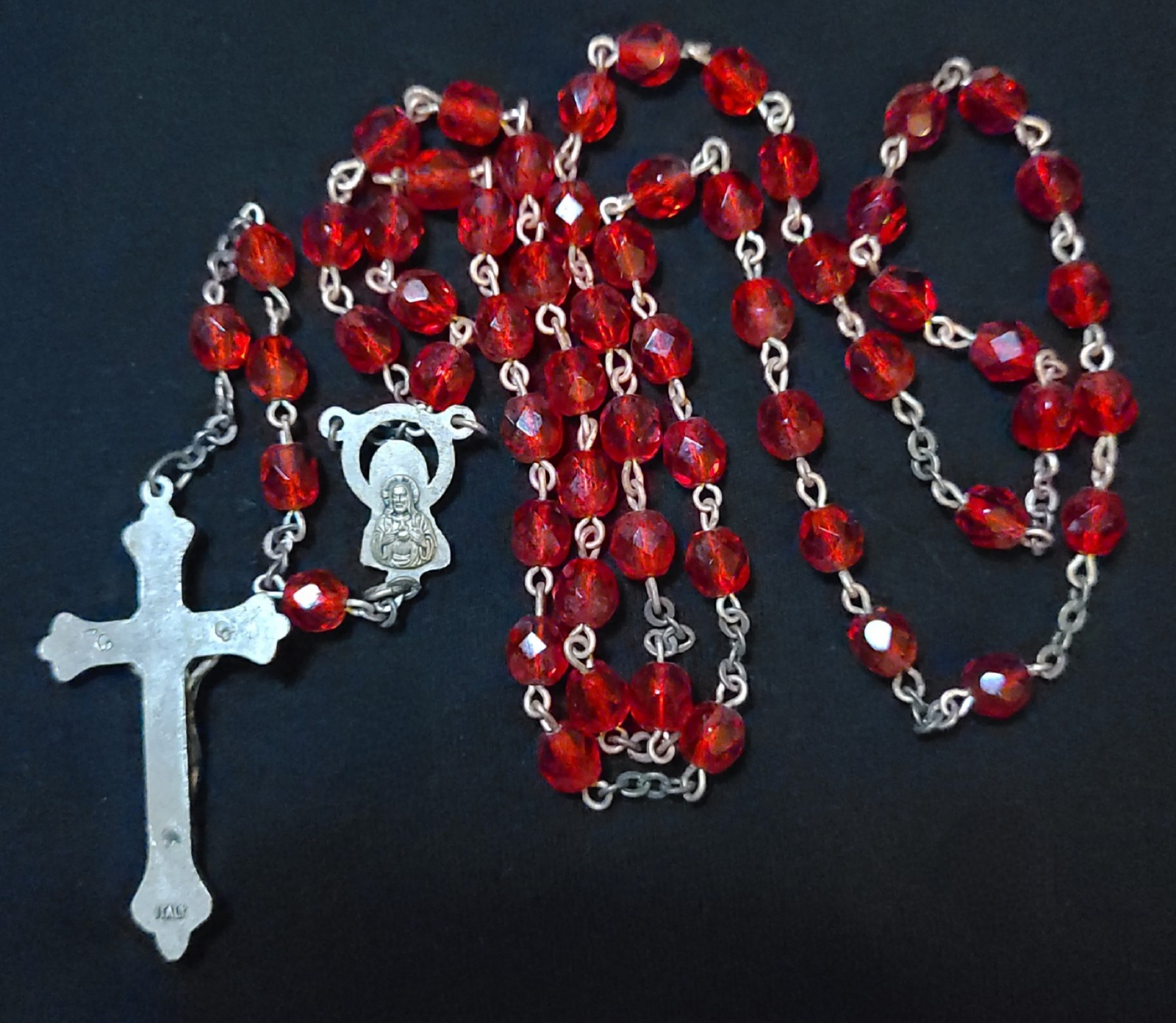 VINTAGE STUNNING RED FACETED GLASS SIGNED ITALY CATHOLIC ROSARY