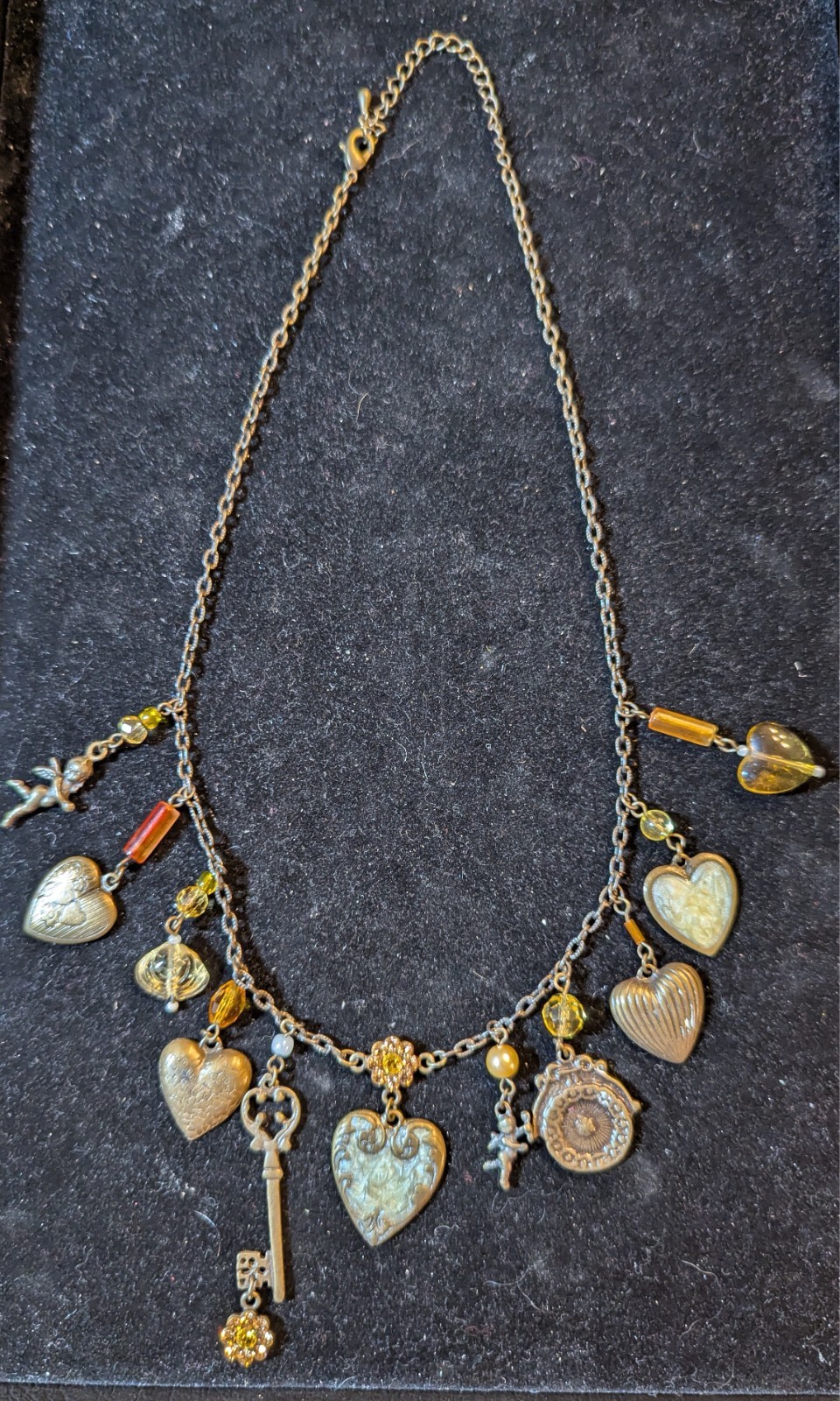 Vtg Glassworks Studio Necklace Hearts Cupid Key
