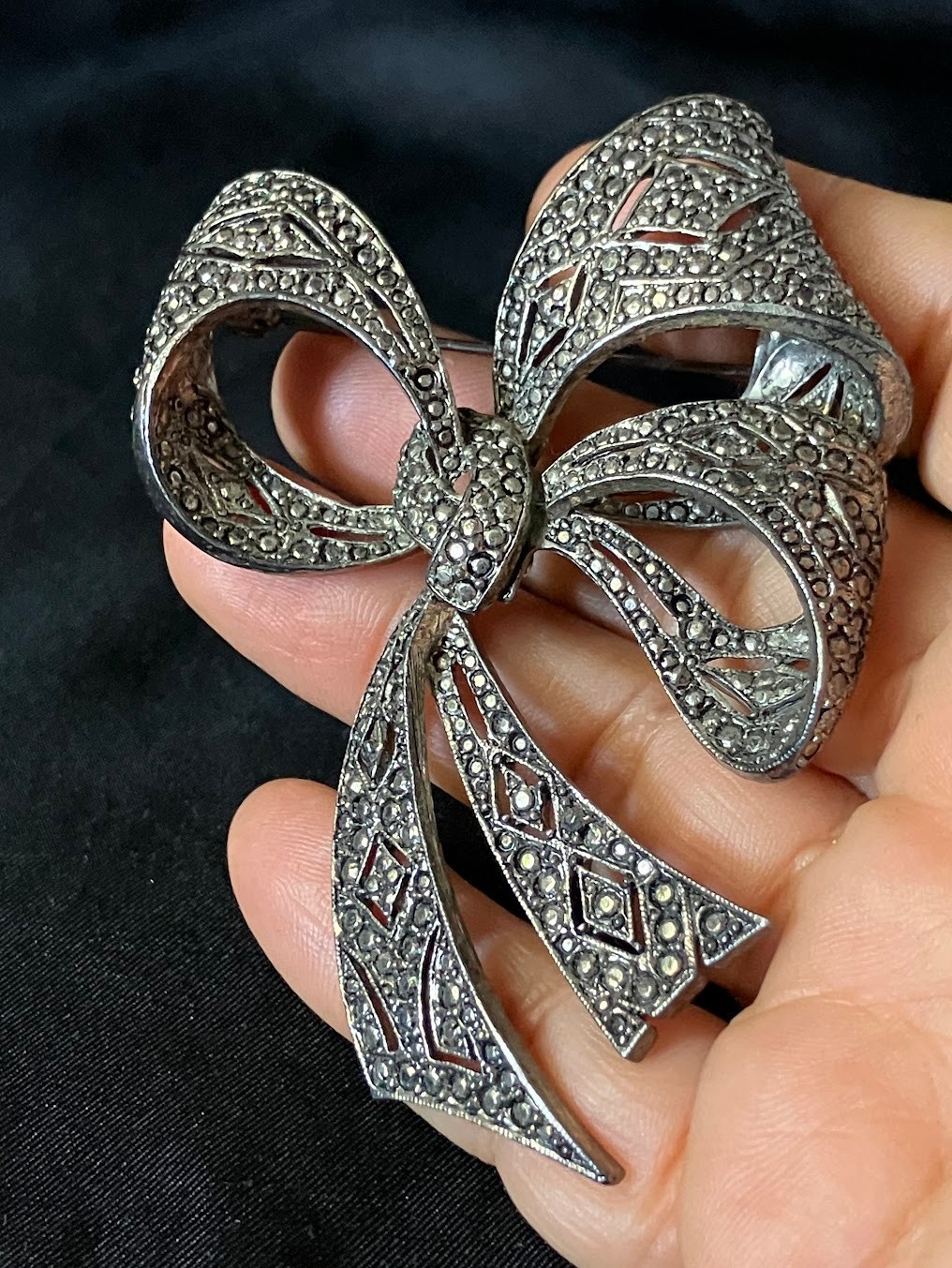 Vintage Metal Bow Brooch Faux Marcasite Style Knotted Ribbon Pin 3″