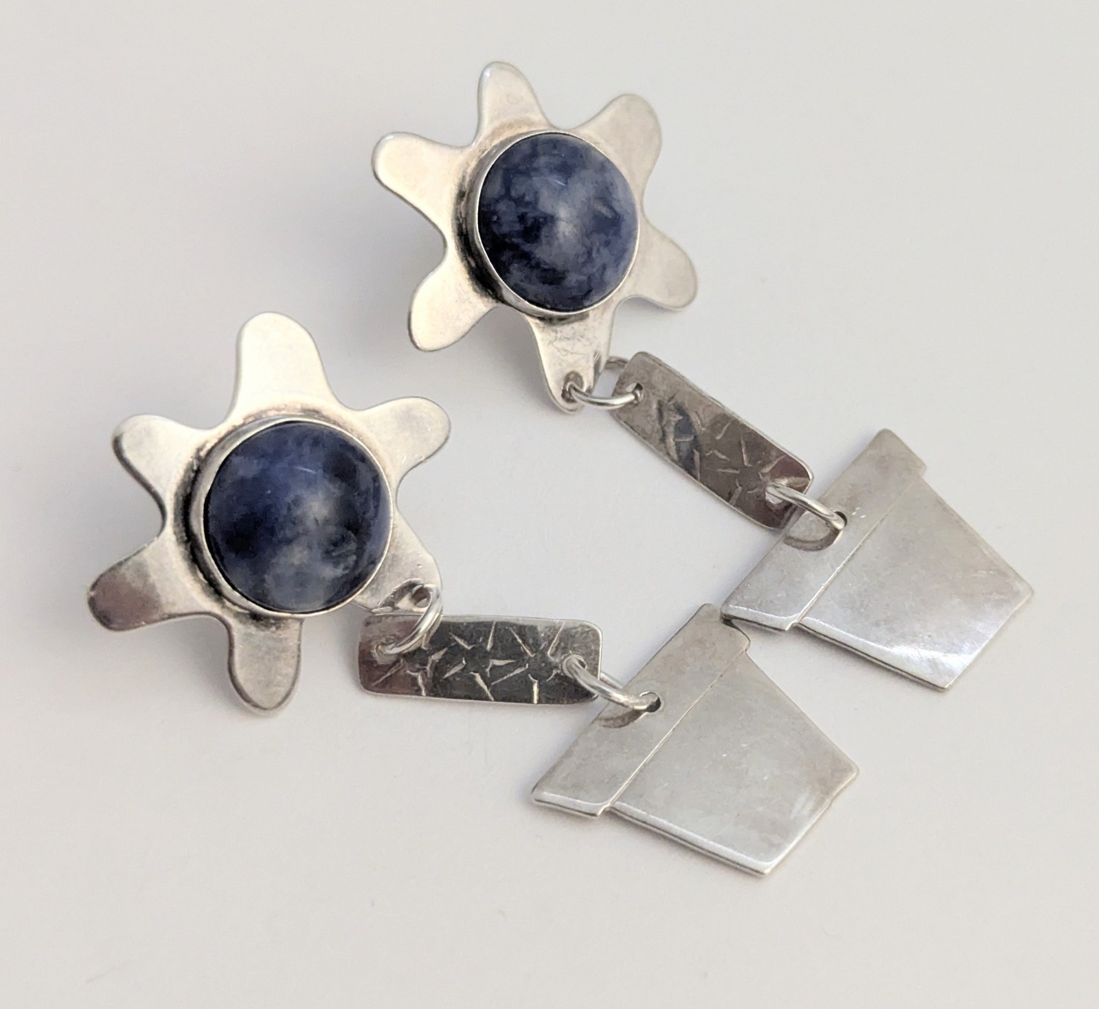 Vtg Anne Forbes Sterling Silver Sodalite Articulated Abstract Flower Earrings