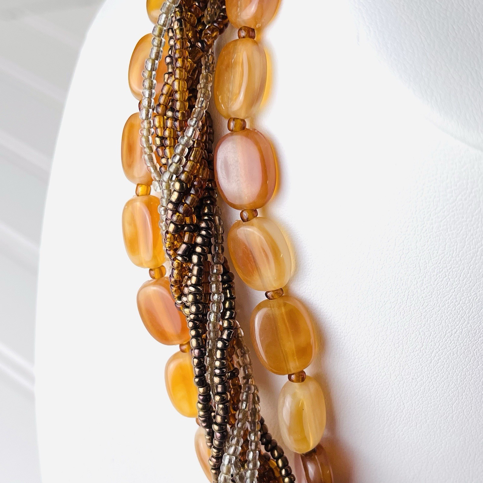 Vtg Shades Of Amber Lucite Choker Necklace – 15-18” -Seed & Lozenge Shaped Besds