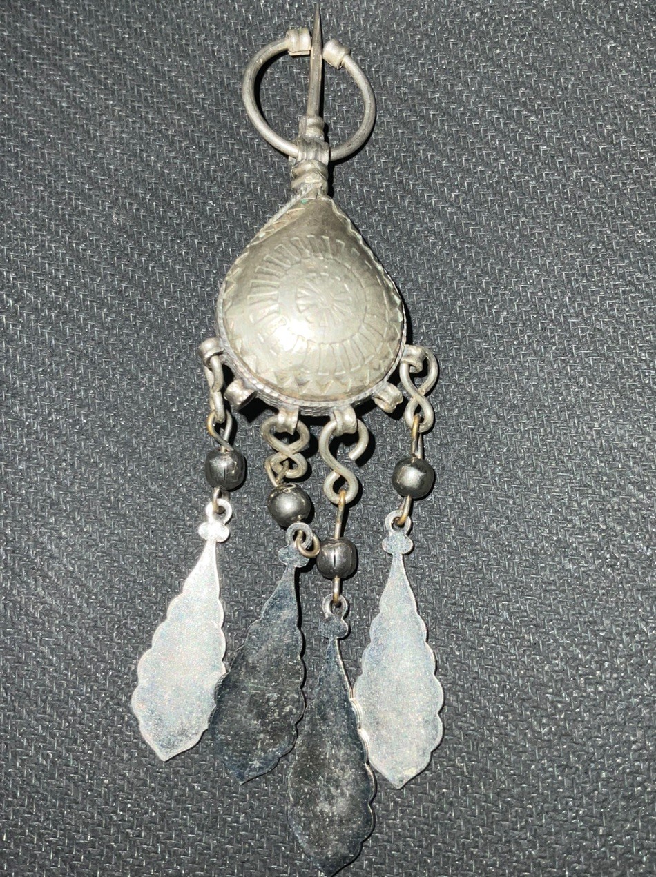 Moroccan Berber Fibula Tiznit Pendant Brooch Silver/ Green Gem *Read* 🌙