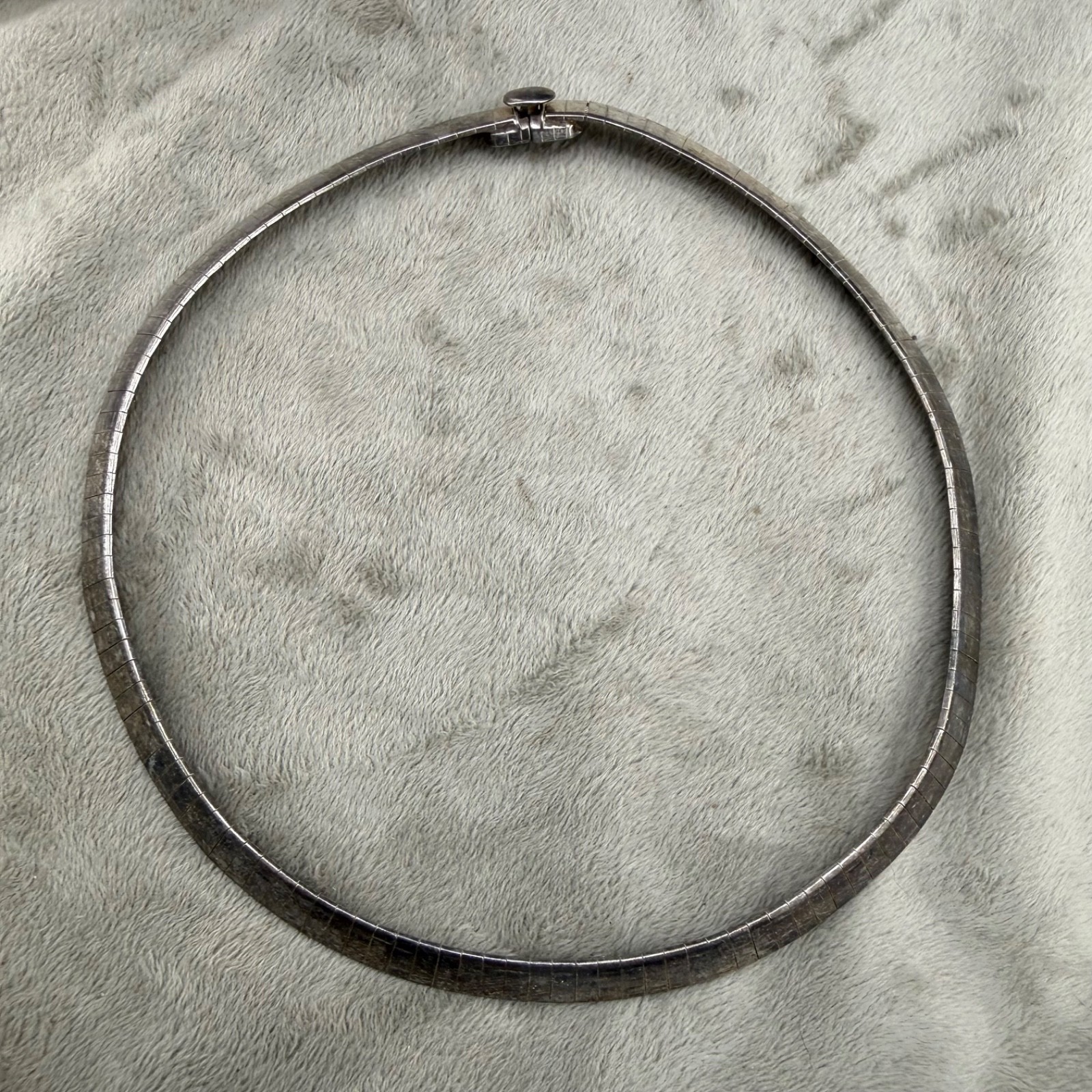 Vintage Choker Silver Tone Necklace 16”