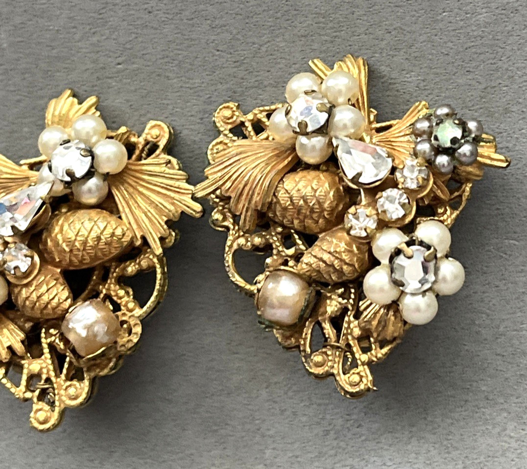 Vintage ORIGINAL BY ROBERT Faux Pearl Rhinestone Filigree Layer Clip On Earrings