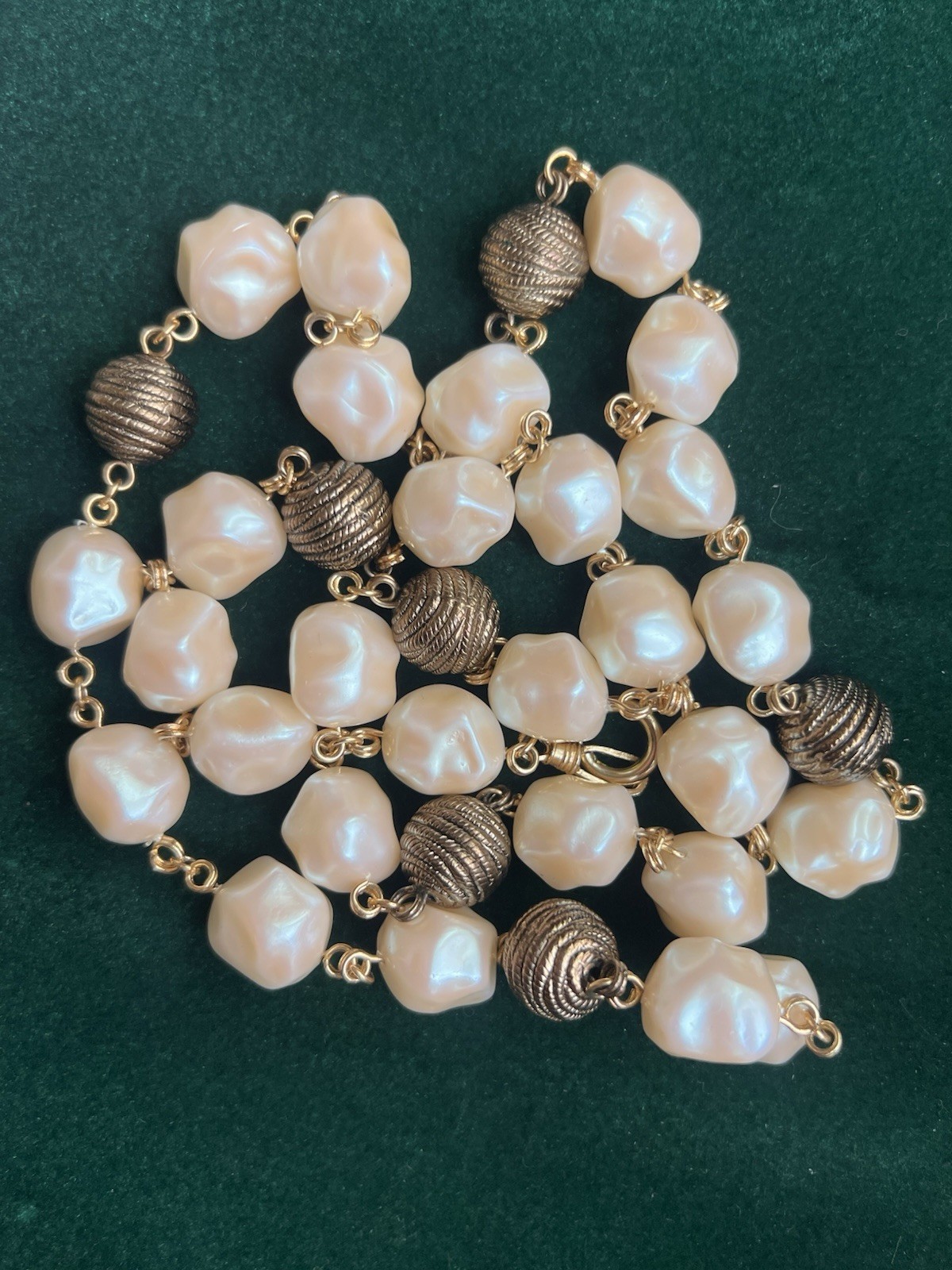 Vintage Baroque Pearl & Molded Brass Bead Necklace Style Of 60s-80s Valentino