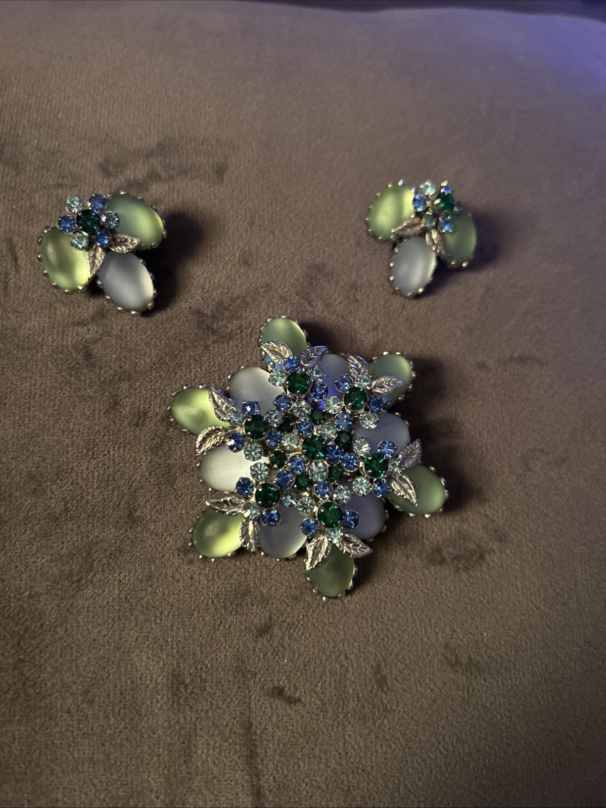 Vintage Rhinestone Brooch And Earrings