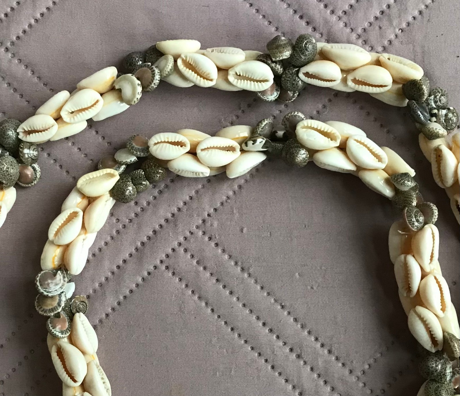Vintage Cowrie Shell Natural Seashell Necklace Boho Beach Jewelry 21″