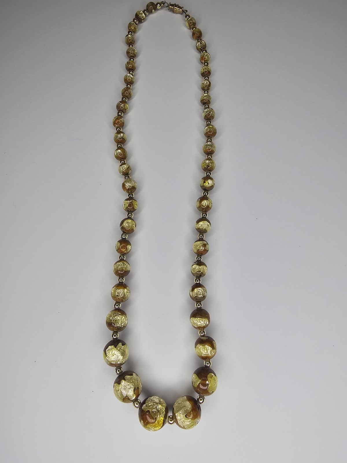 Vintage Murano Style Venetian Gold Foil Art Glass Bead Necklace 22″ Amber