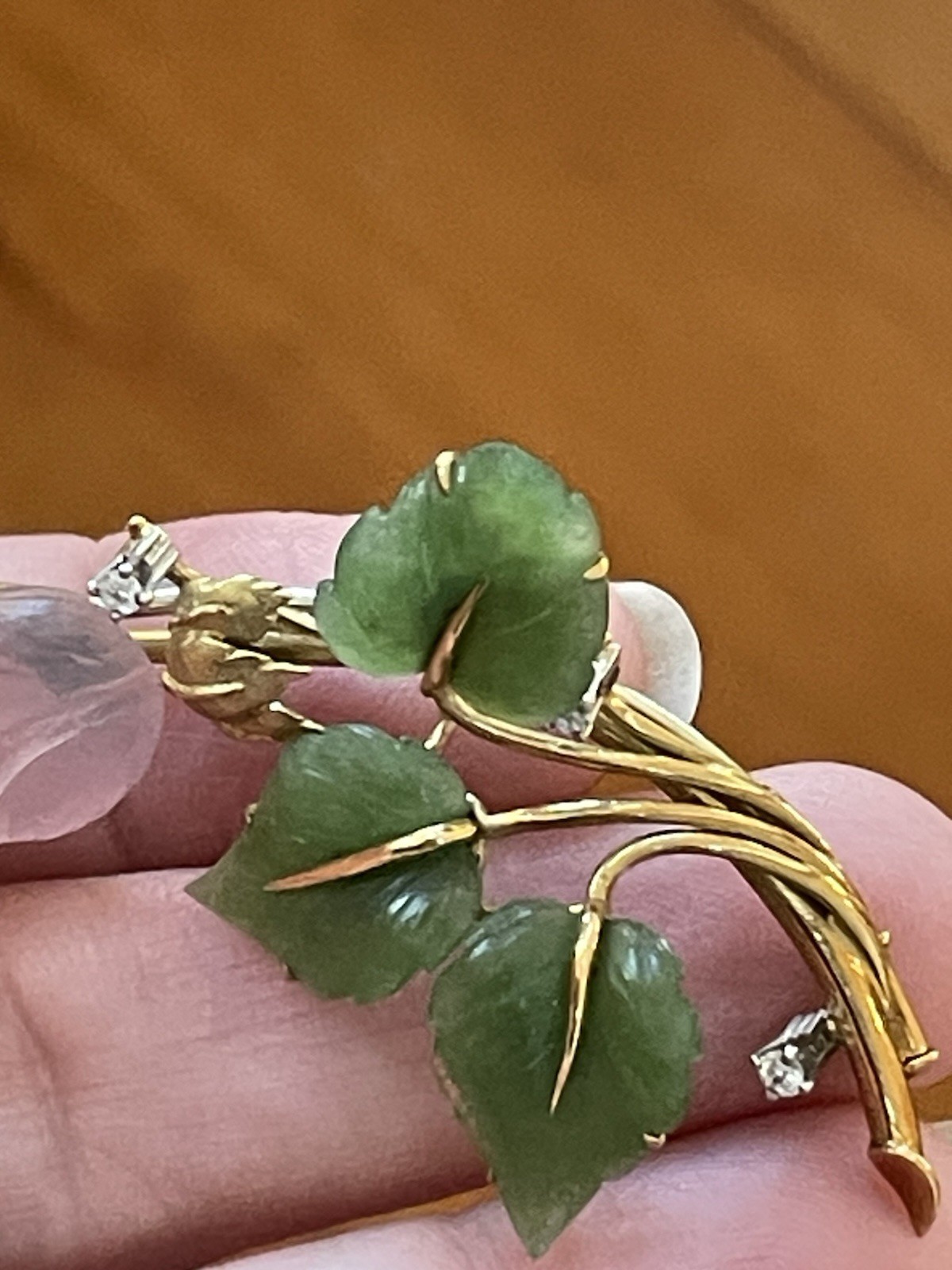 Stunning Vintage 750 18k Gold Jade Diamonds Rose Quartz Pin 13 Grams Rosebud
