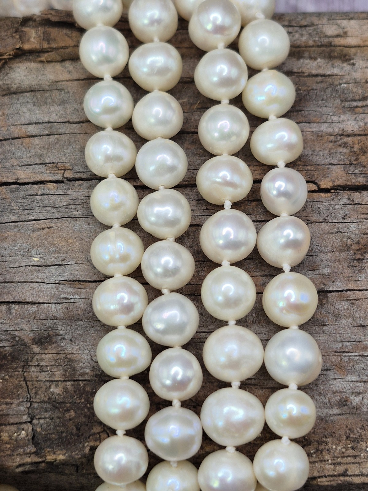 Vintage 52″ Long Single Strand 7-8mm Off White Pearl Necklace June Birthstone