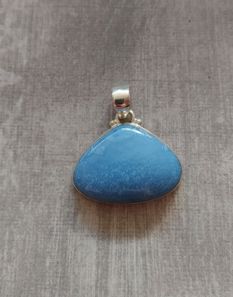 Vintage pendant blue opal sterling silver 925 teardrop