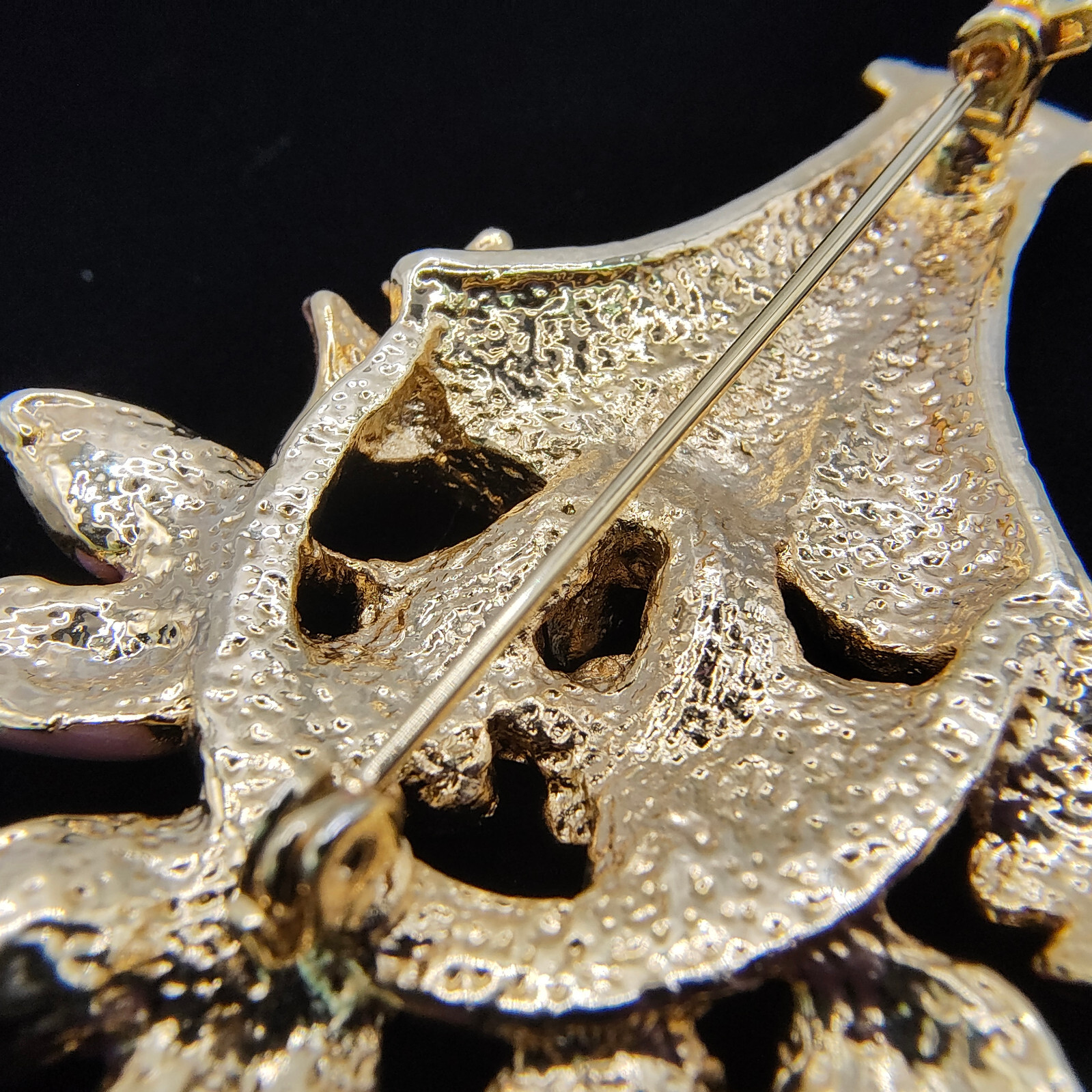 Vintage Flower Basket Brooch Pin Colorful Enamel Gold Tone Cottagecore