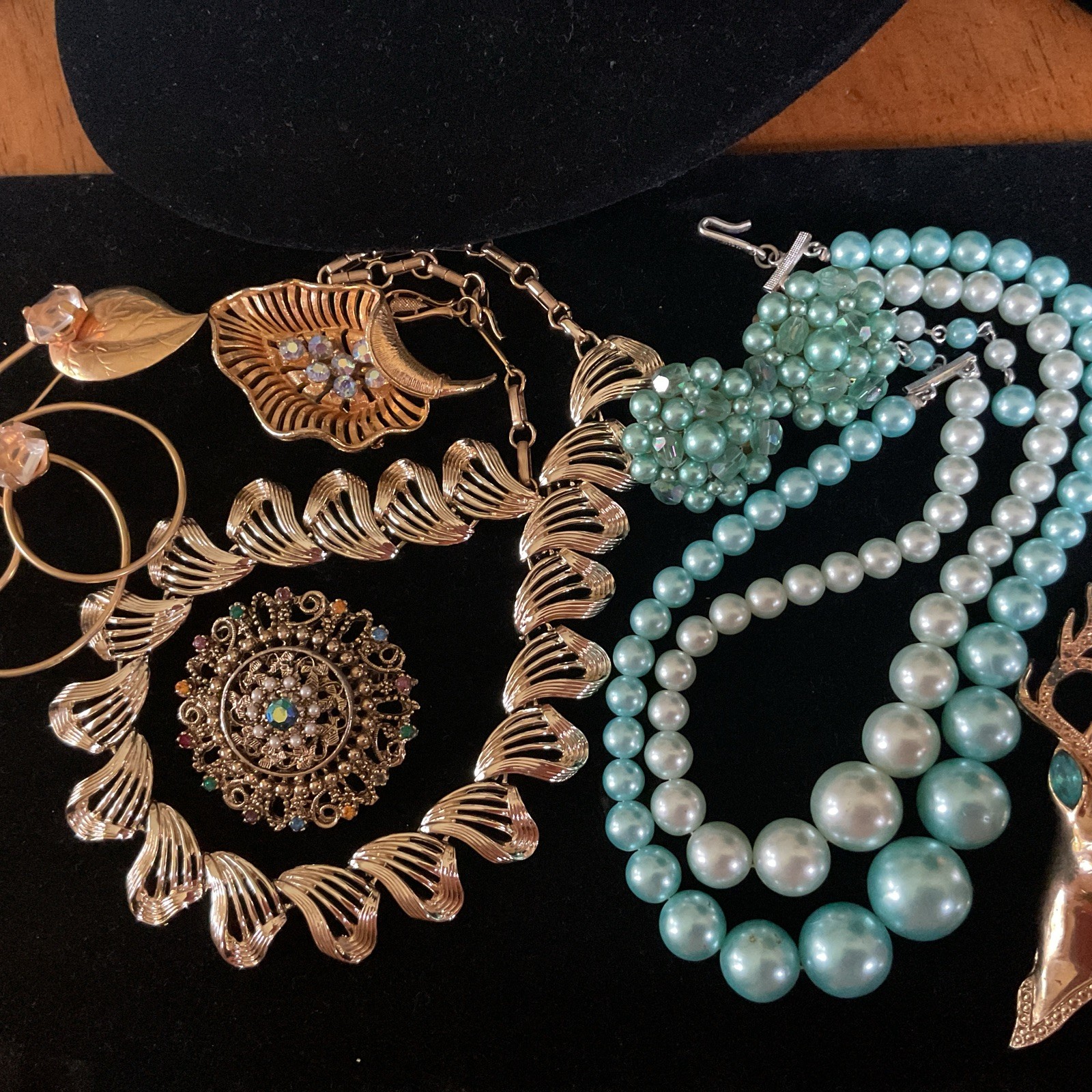 Vtg Aqua Blue Summer Jewelry Mix Lot Earrings Necklace Brooch Lisner Japan Coro