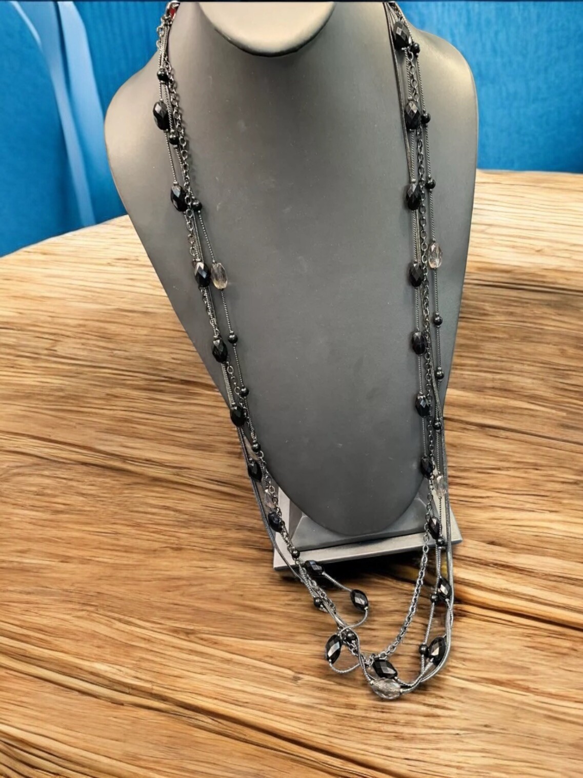 Black beaded long sweater necklace gunmetal gray￼necklace 40” 4 Strand