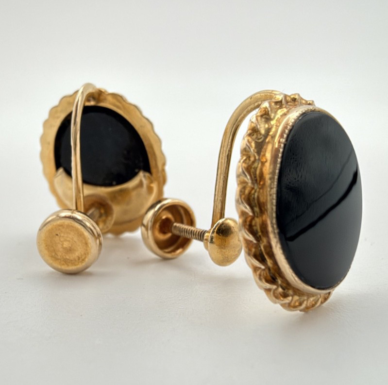 Vintage BDA 10K Gold Black Onyx Screw Back Earrings Oval Cabochon Estate 3.12g
