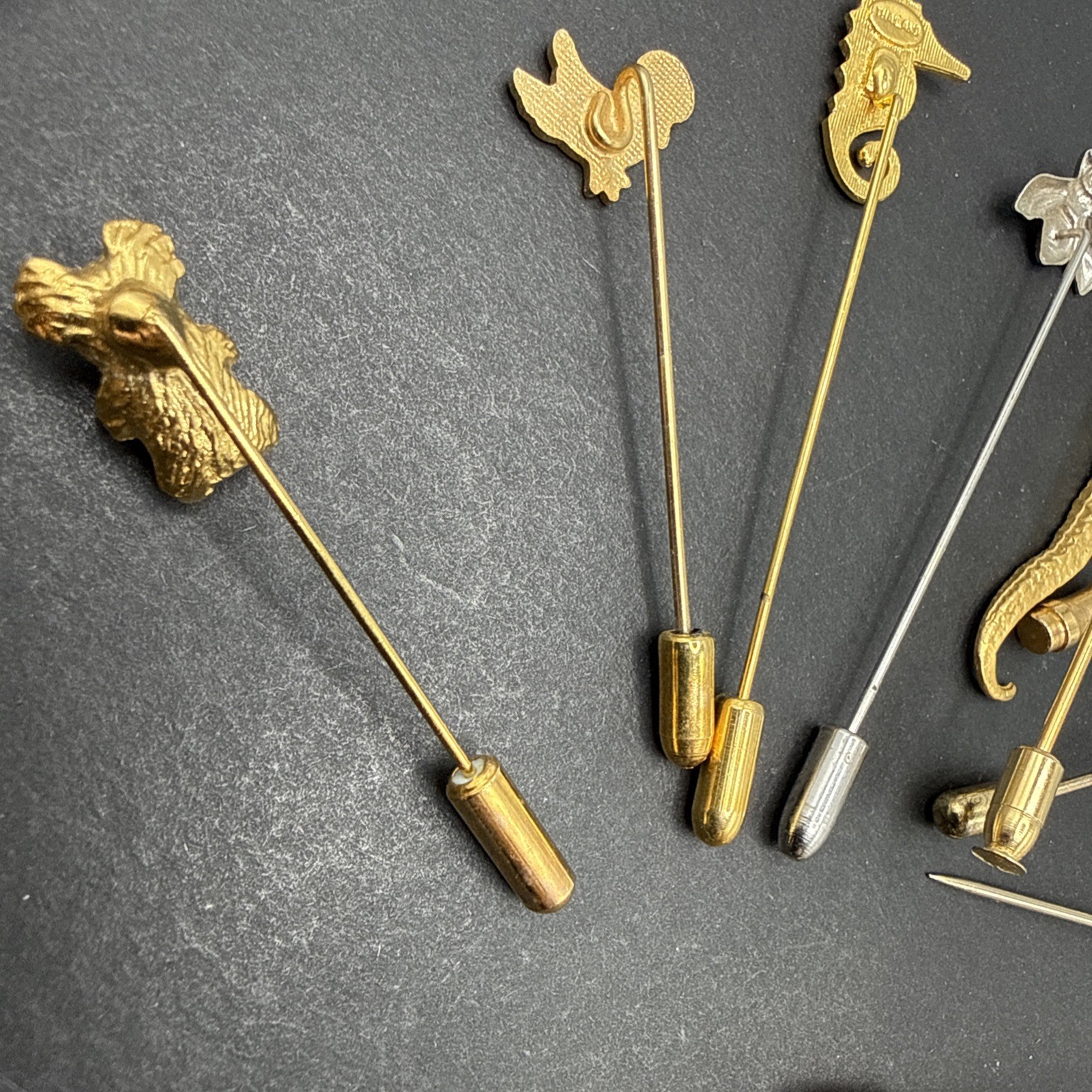 Lot Of Stick Pins – Animals And Bugs Seahorse Seal Dragonfly Frog Duck Bee J57