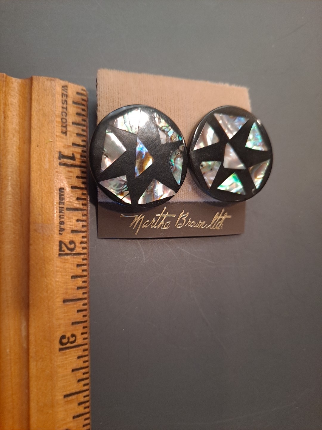 Vintage 80s 90s Black Round Inlaid Abalone Shell Pierced Earrings